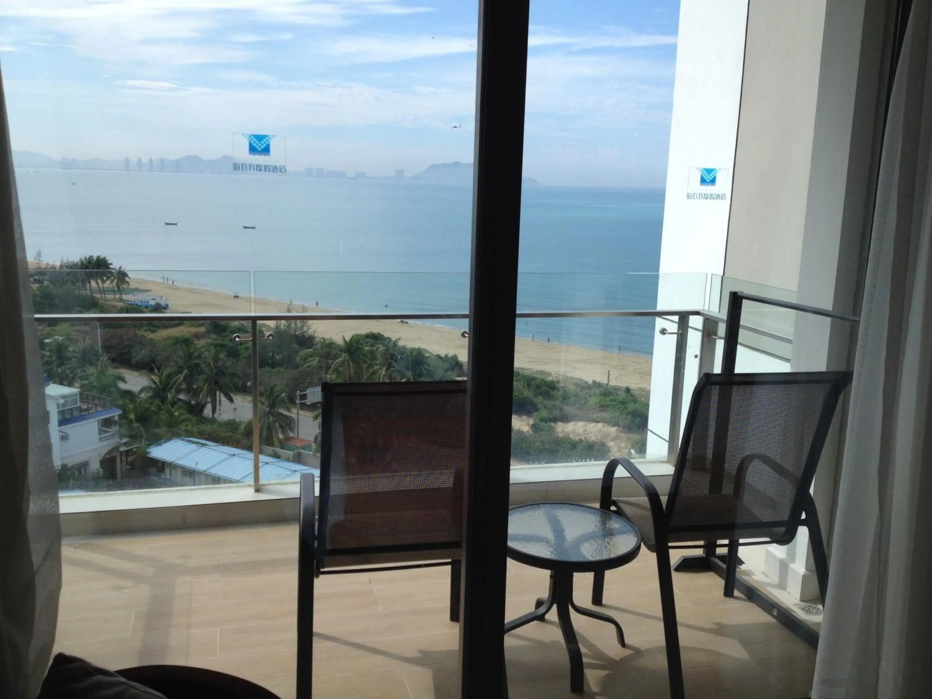 Balcony/Terrace in Sanya Seacube Holiday Hotel