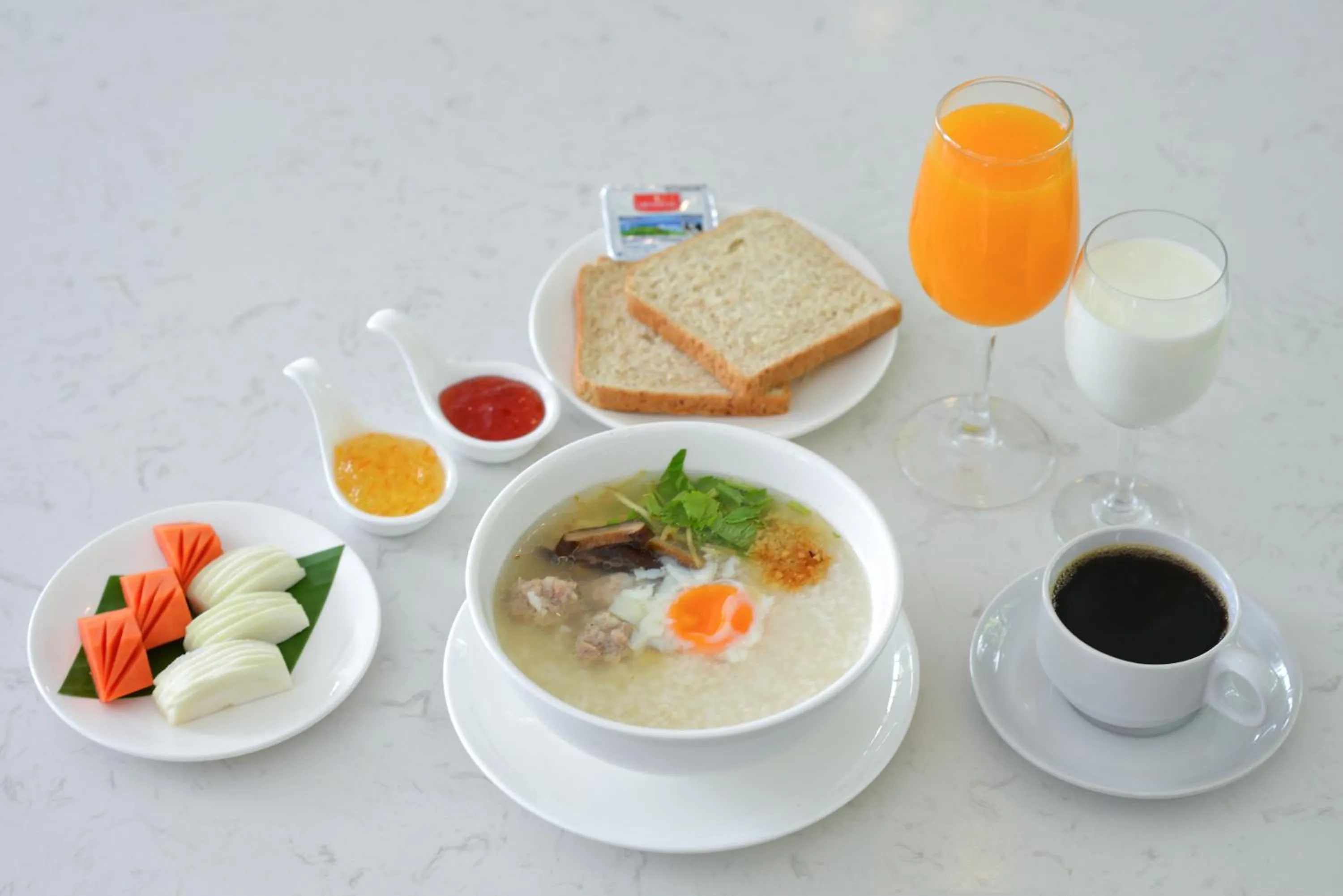 Breakfast in Golden Jade Suvarnabhumi