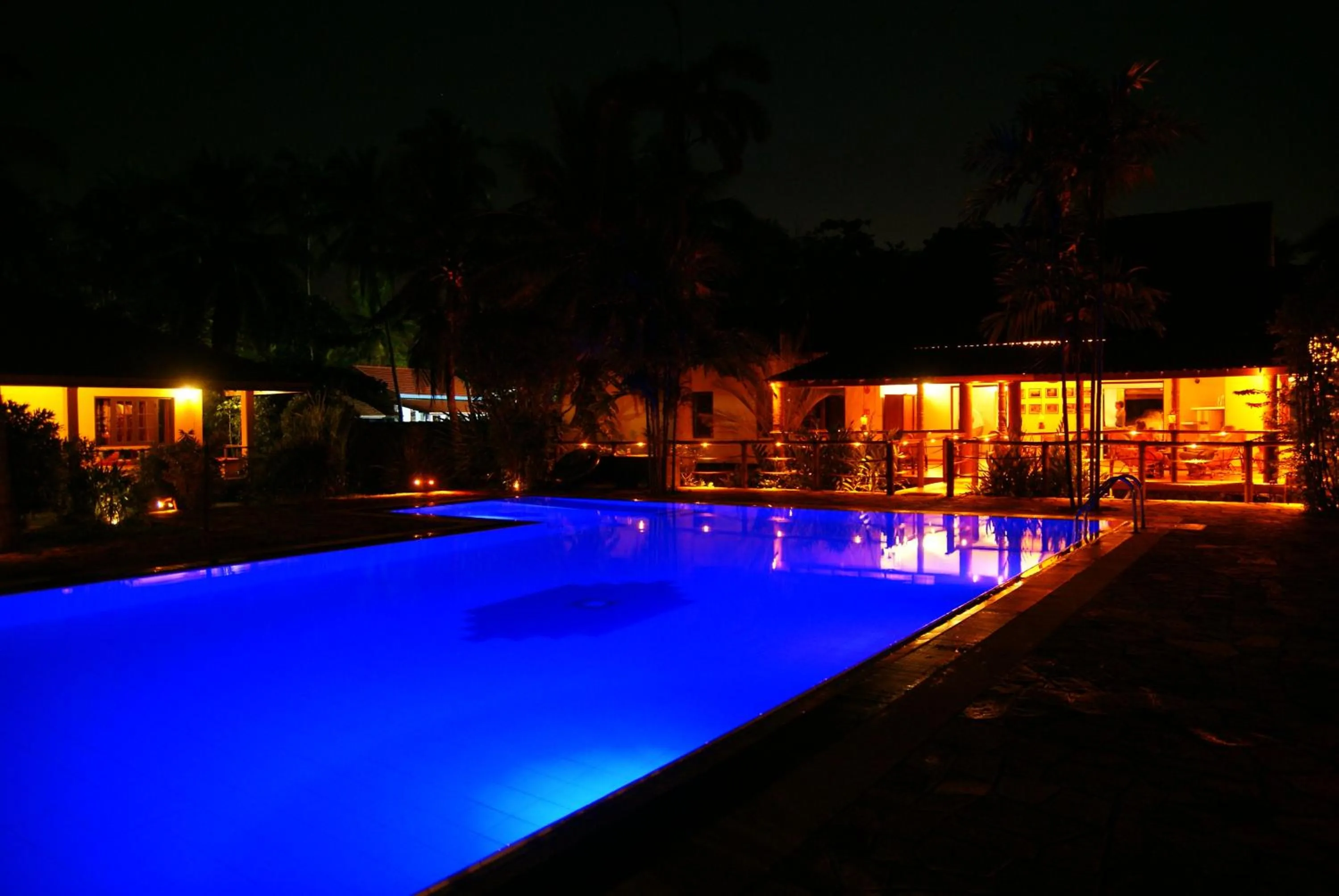 Swimming pool in Puetz Travels Beach Resort