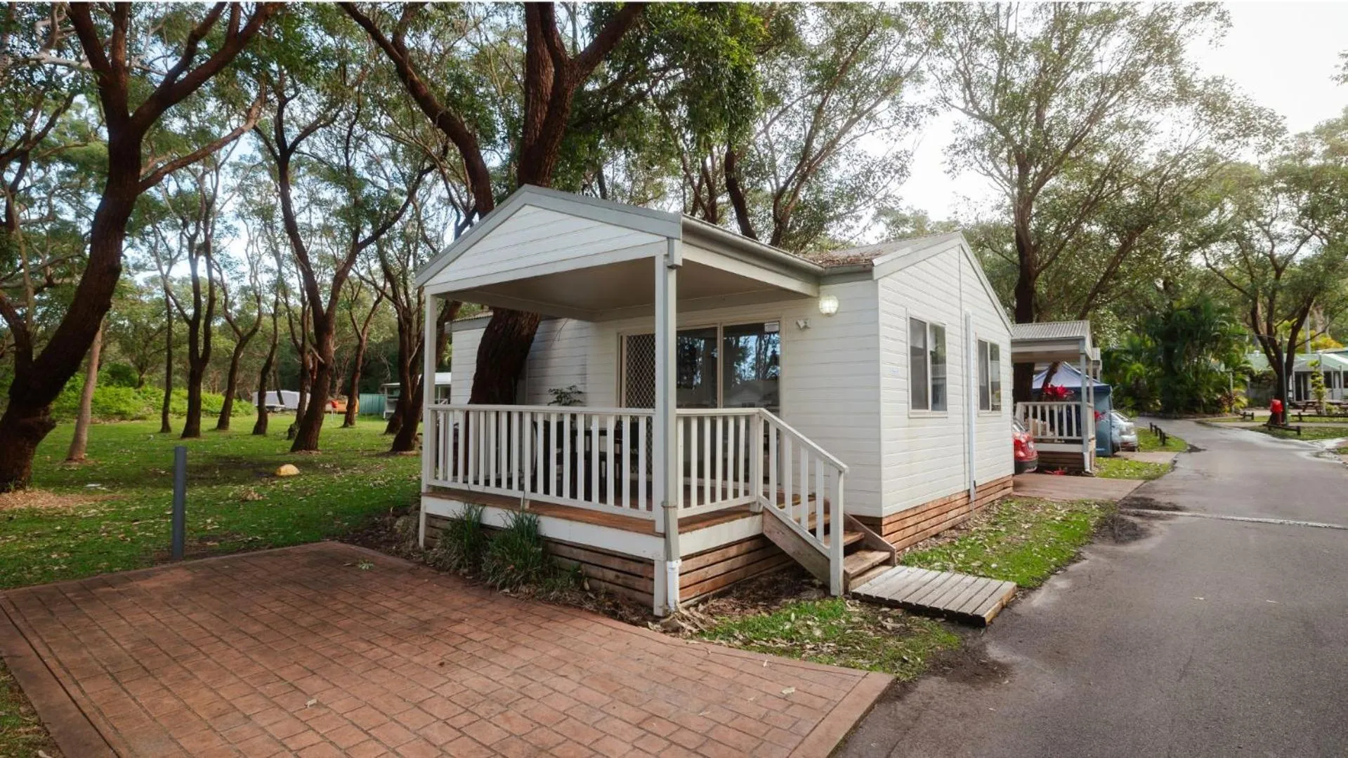 Two-Bedroom Villa with Bushland View in Koala Shores Holiday Park