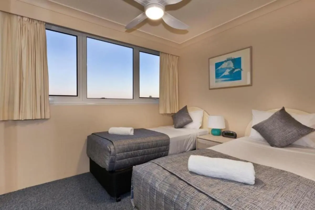 Bedroom, Bed in Meridian Tower Kirra Beach