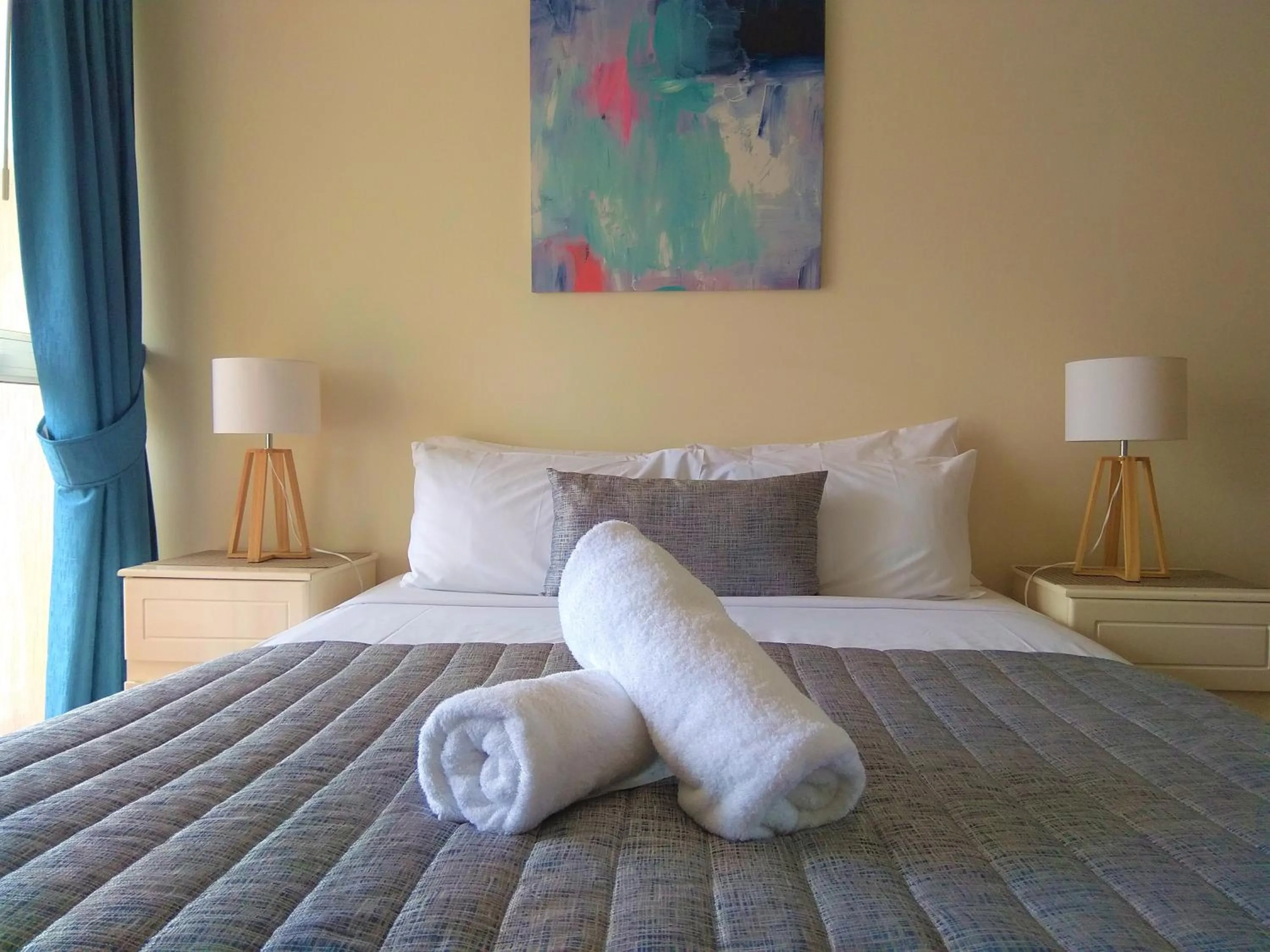 Bed in Meridian Tower Kirra Beach