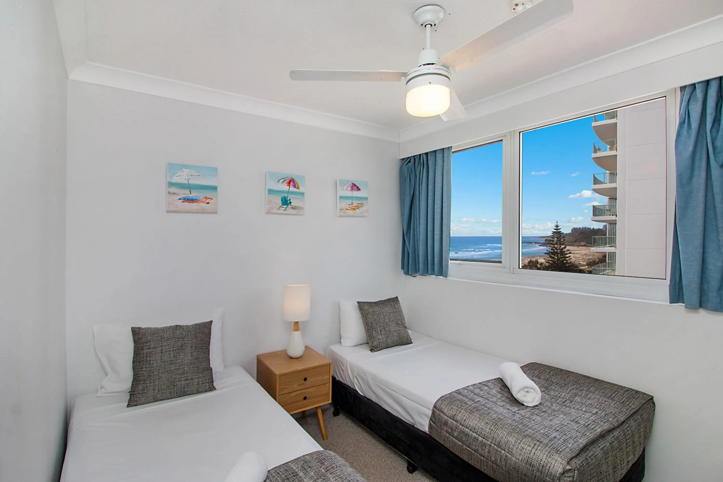 Bedroom, Bed in Meridian Tower Kirra Beach