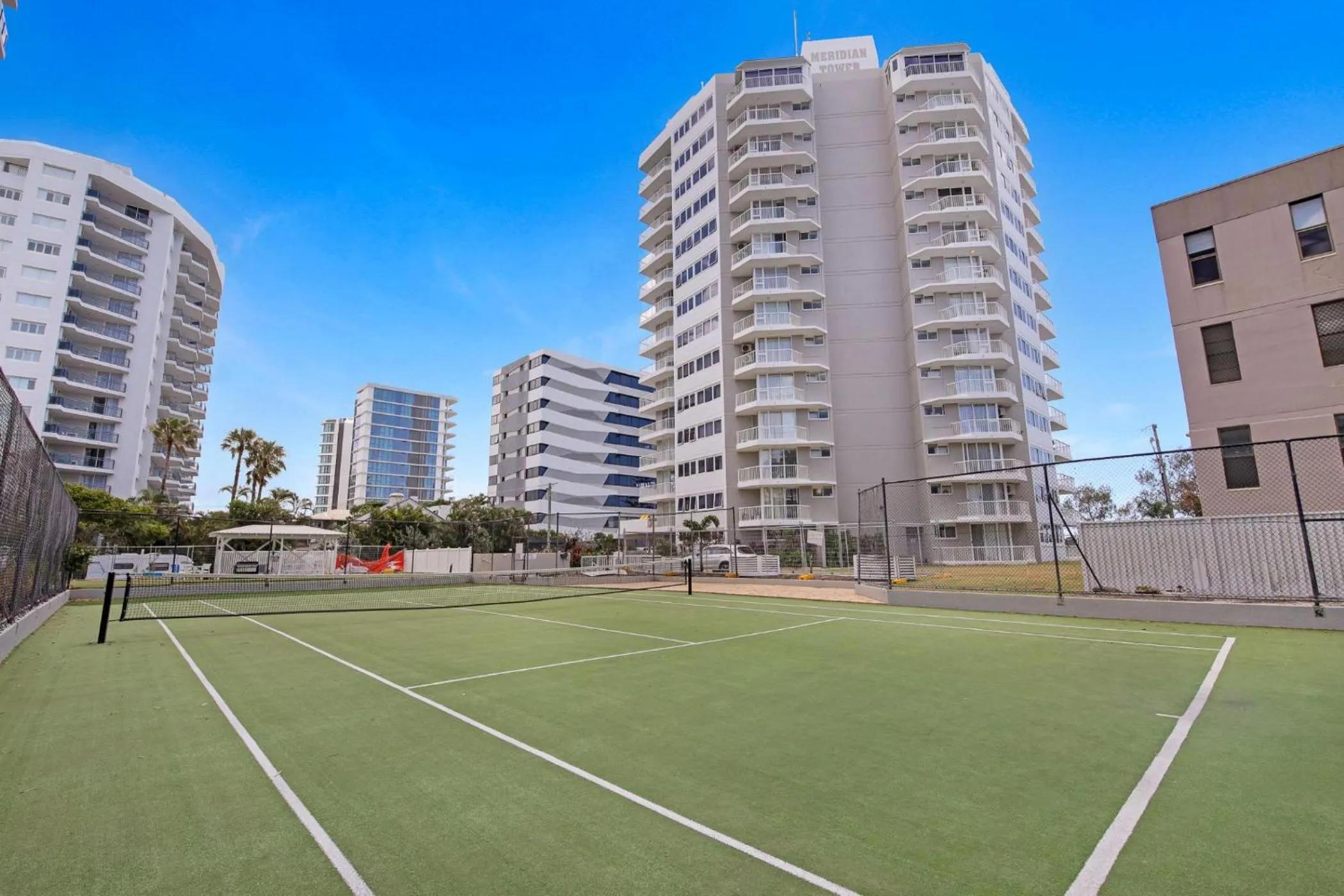 Property building in Meridian Tower Kirra Beach