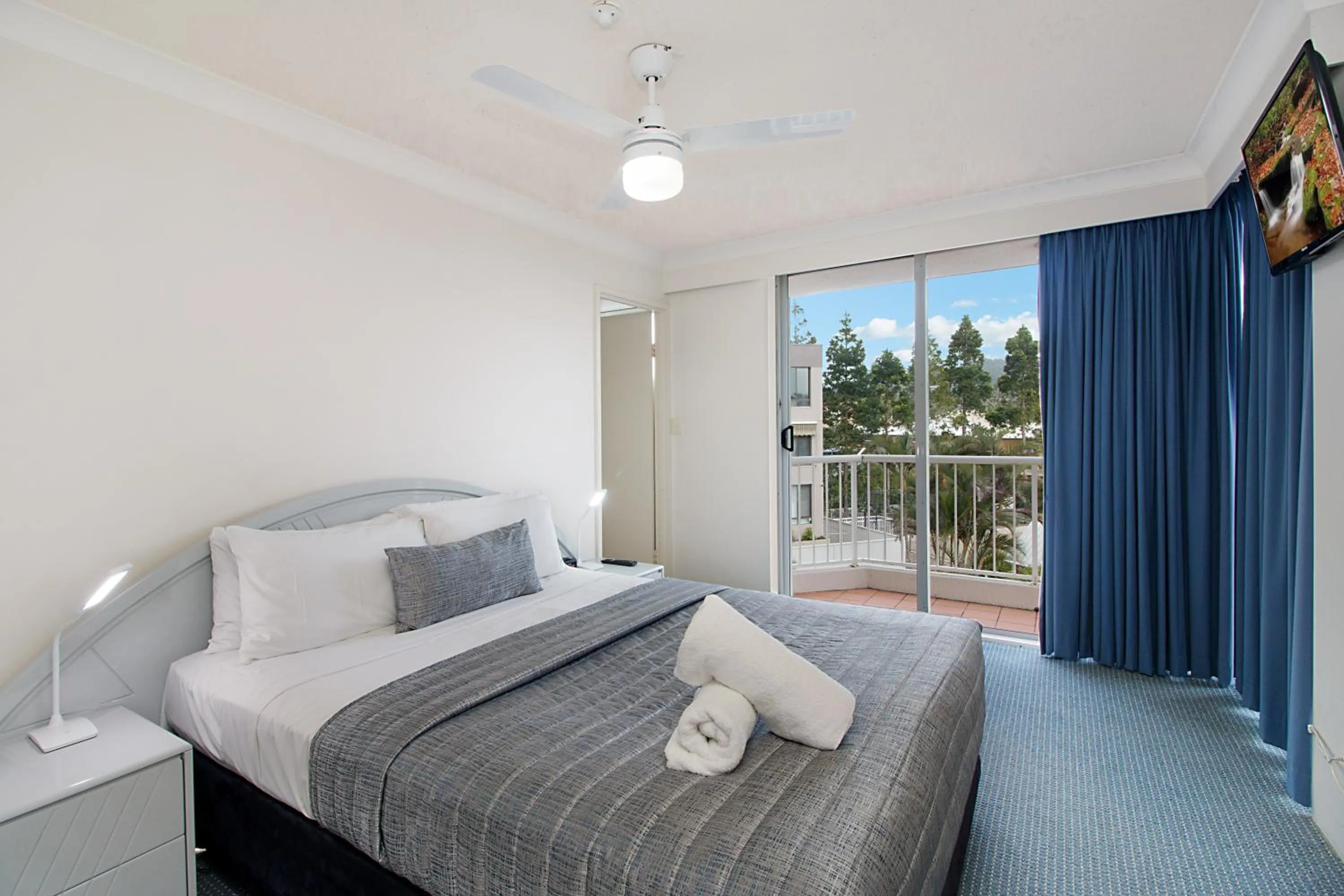 Bed in Meridian Tower Kirra Beach