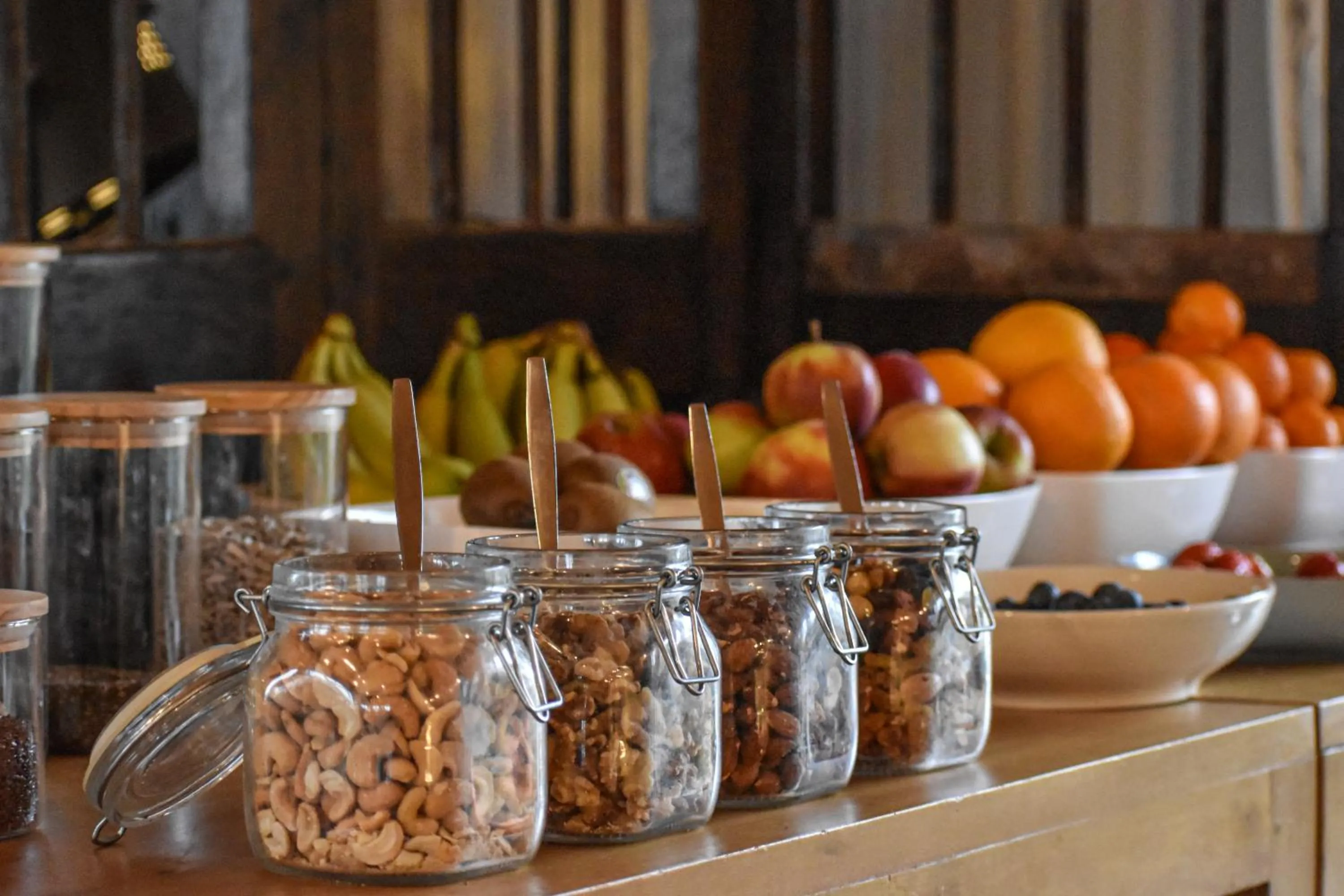 Food and drinks in Human & Horse Hotel