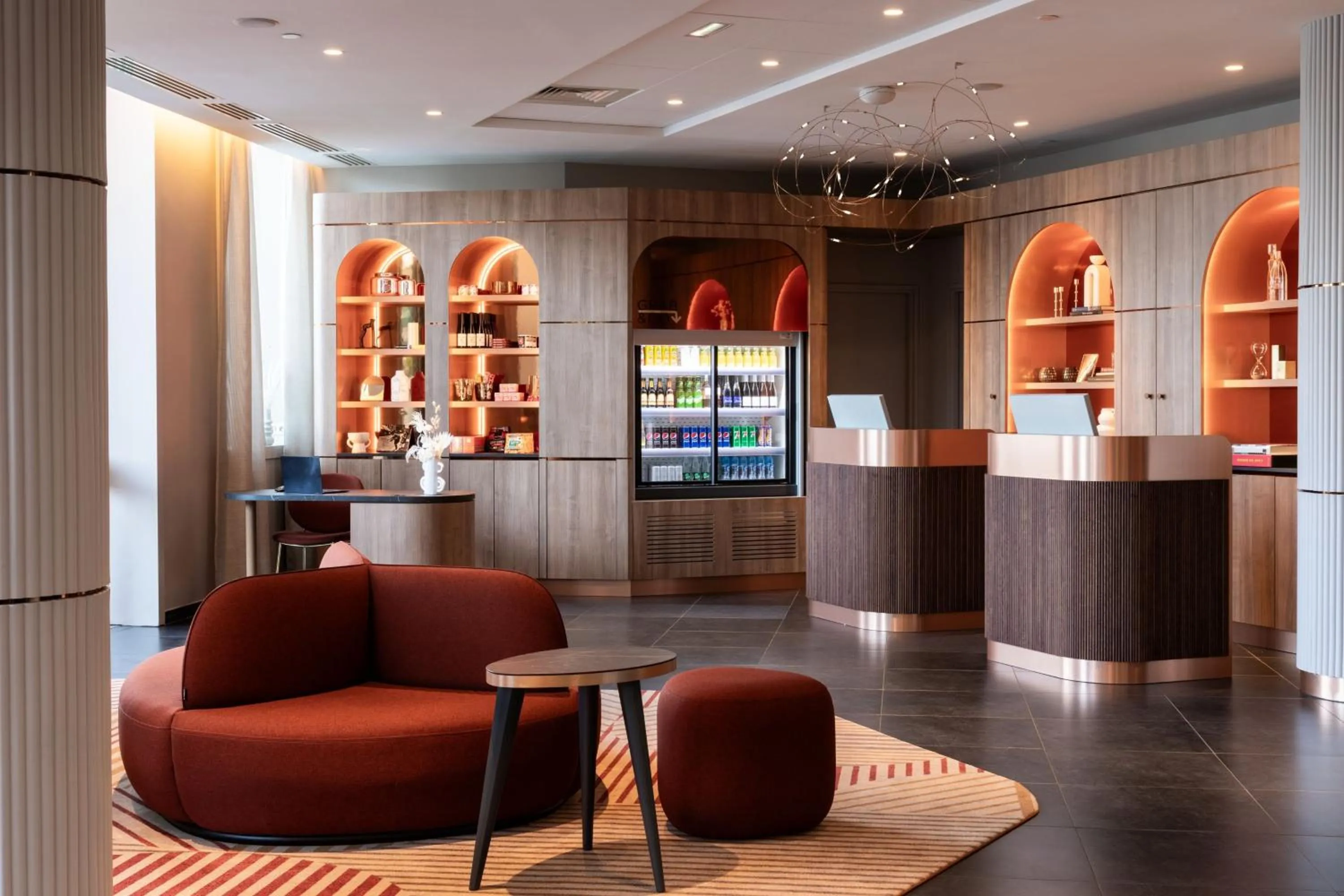 Lobby or reception in AC Hotel Paris Porte Maillot by Marriott