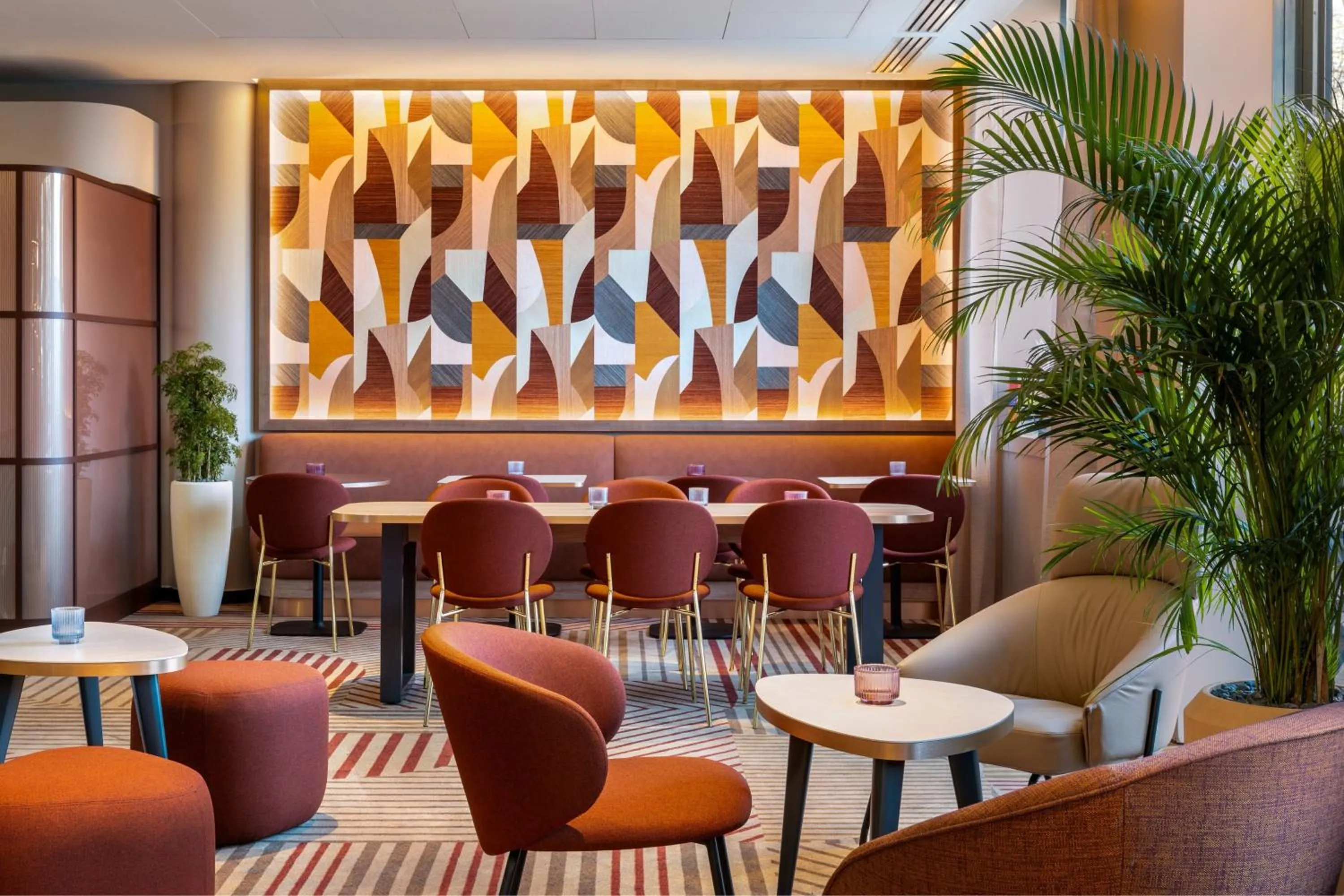 Restaurant/places to eat in AC Hotel Paris Porte Maillot by Marriott