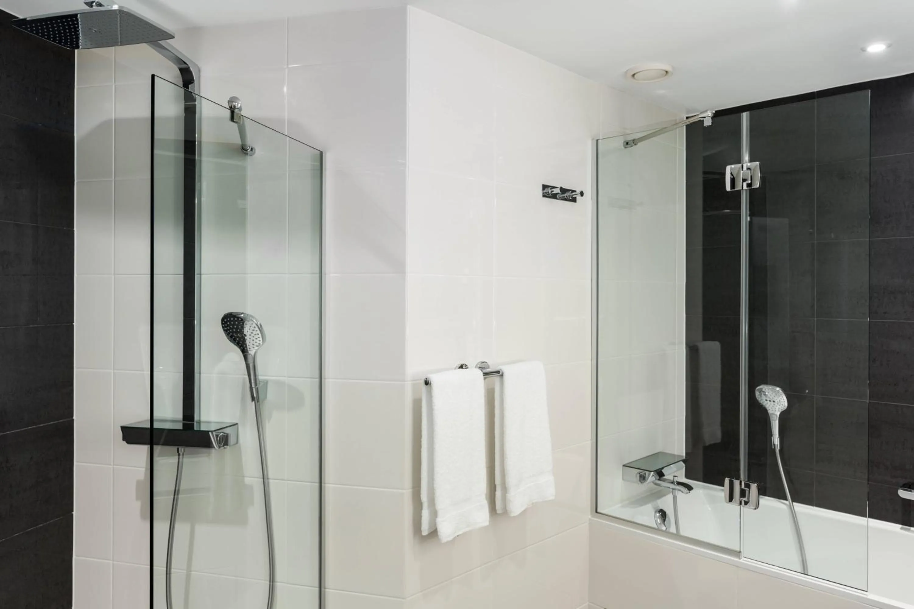 Bathroom in AC Hotel Paris Porte Maillot by Marriott