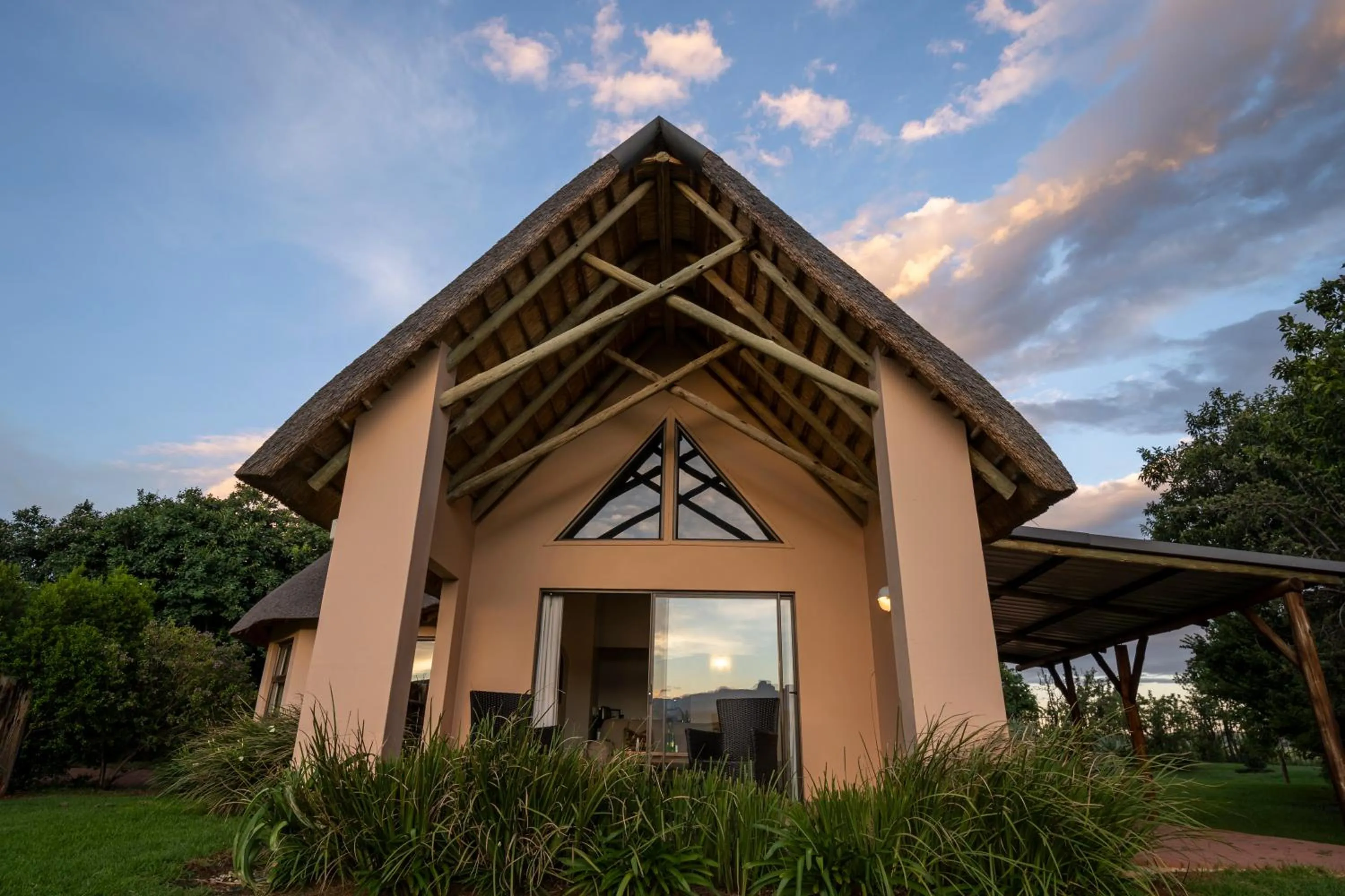 Property building in Montusi Mountain Lodge