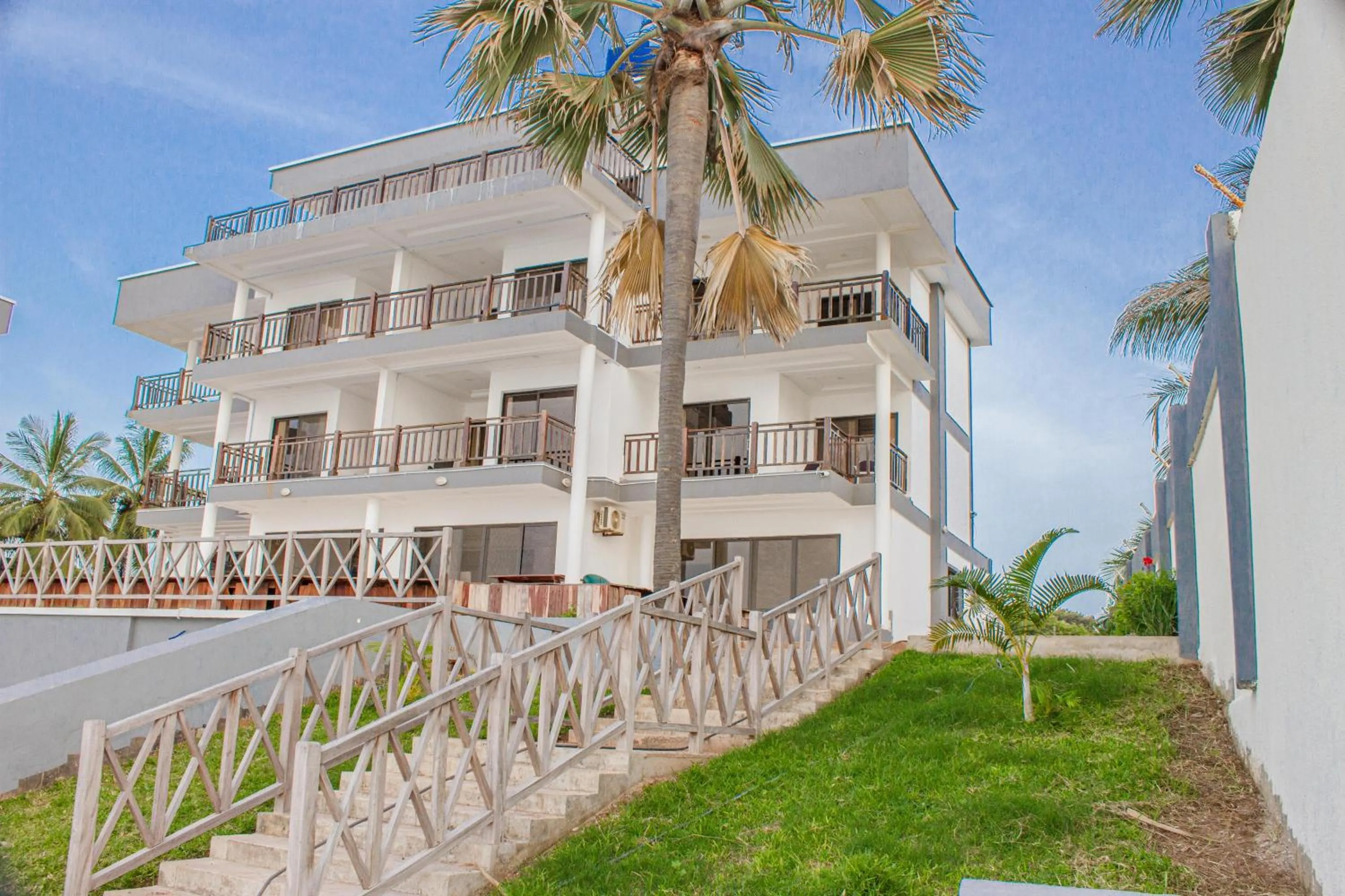 Majula Boutique Hotel