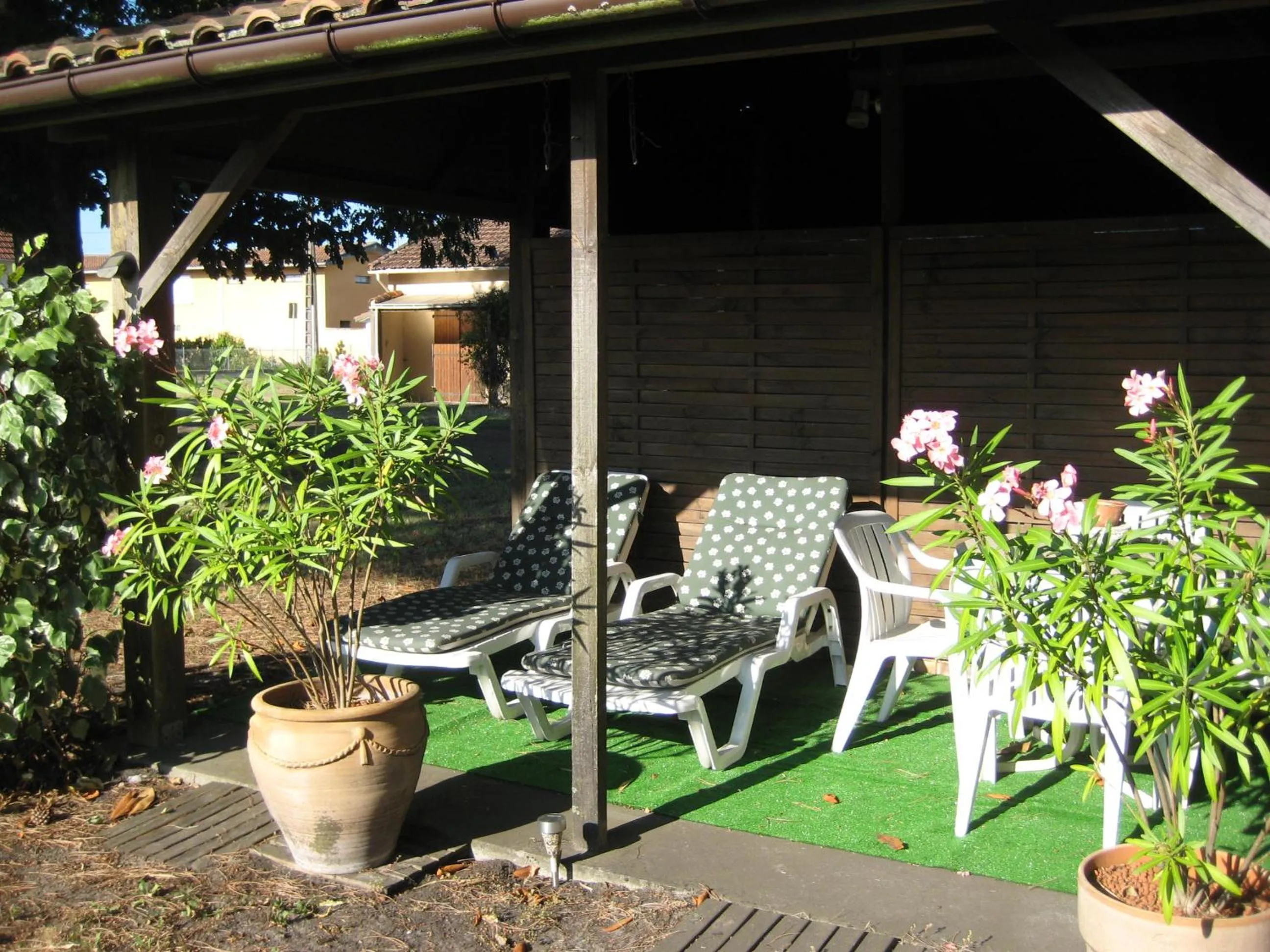 sunbed in Hotel Bellevue de tradition familiale