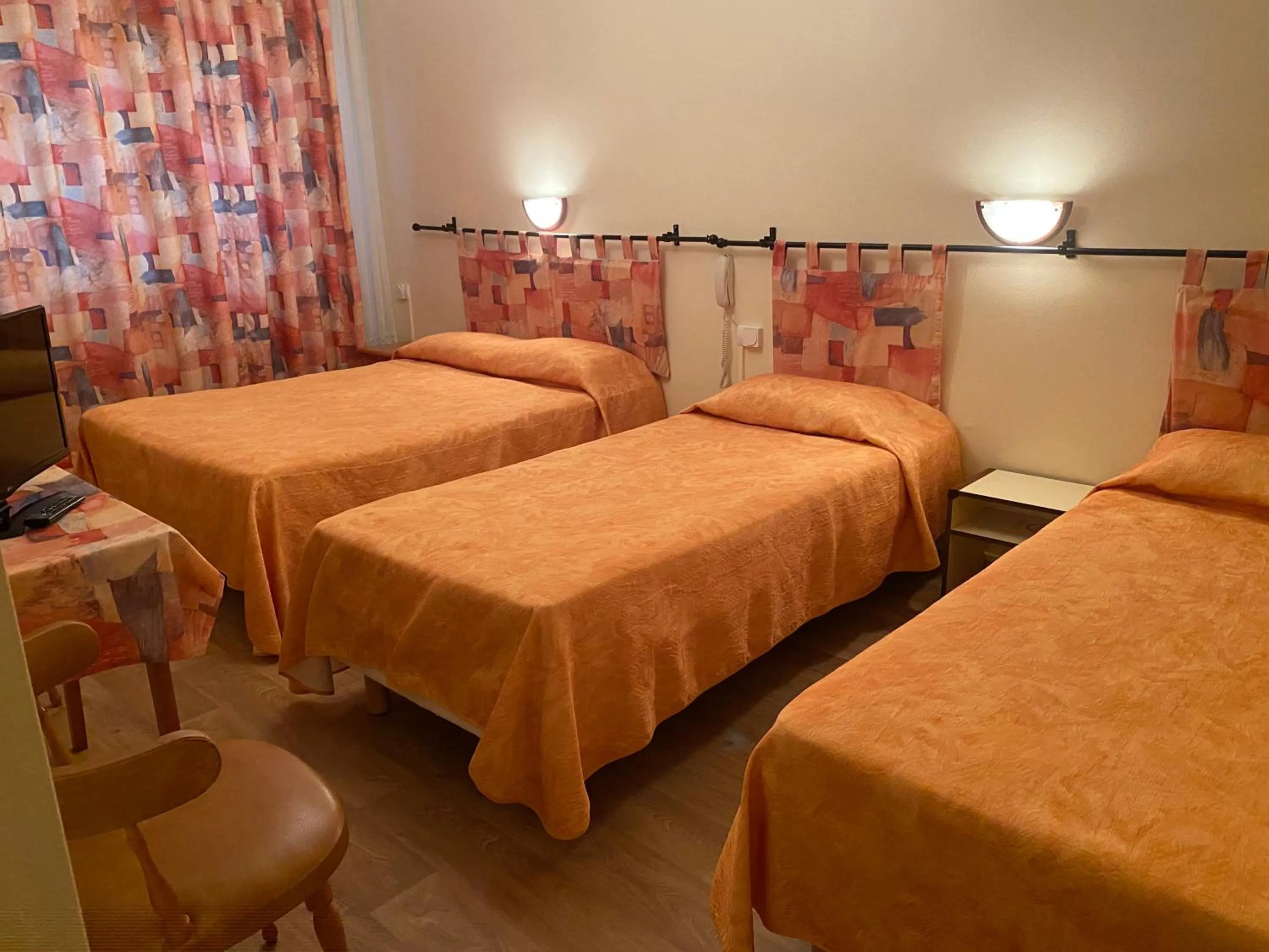 Bed in Hotel Bellevue de tradition familiale