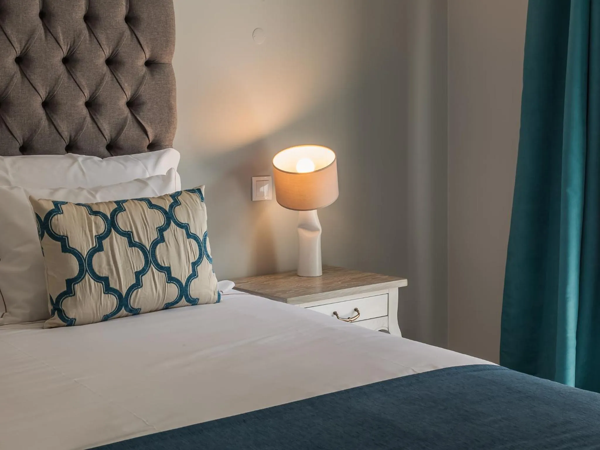 Bedroom, Bed in Vila Garden Guesthouse