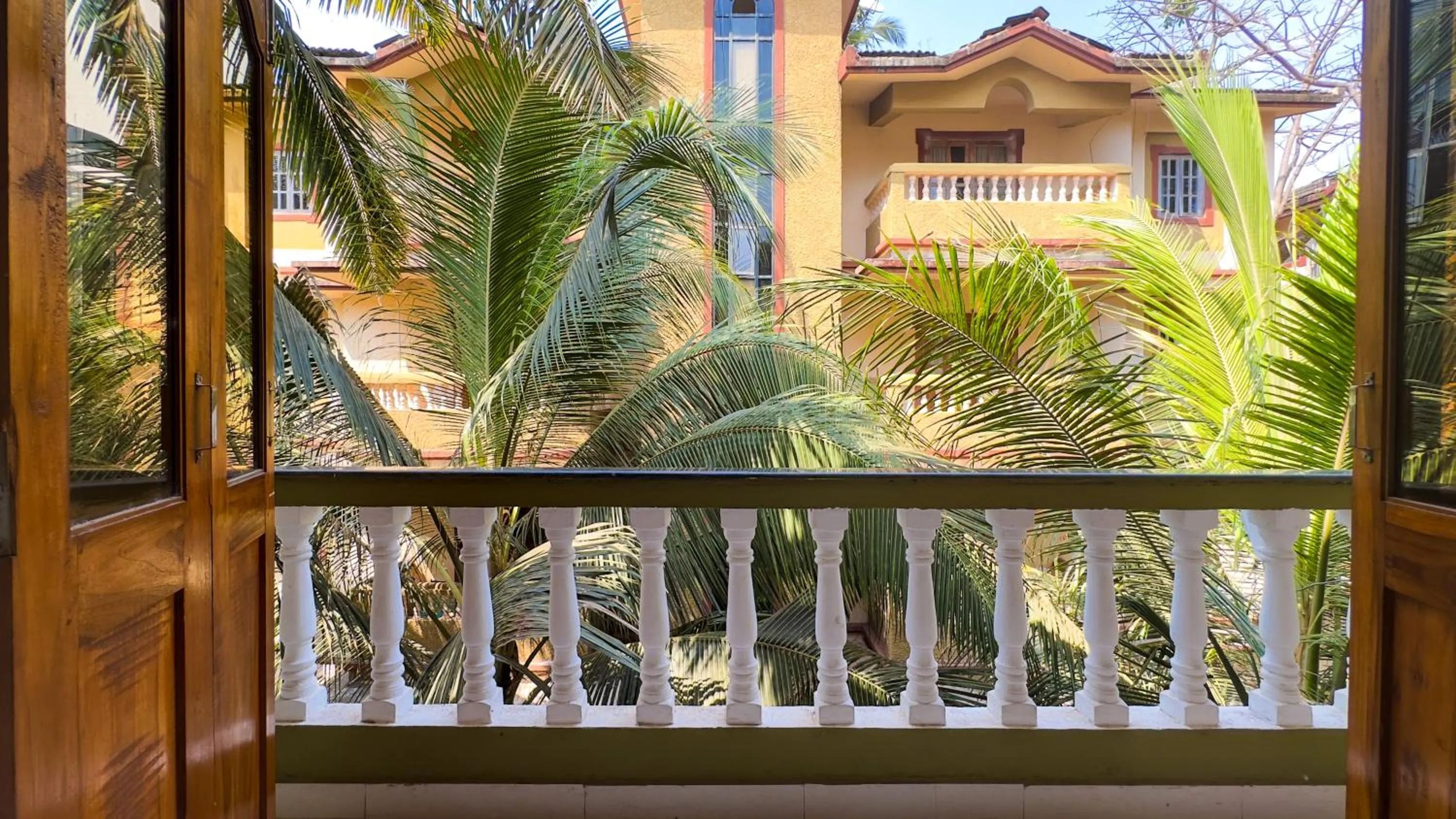 Balcony/Terrace in Hotel Leela Inn Candolim