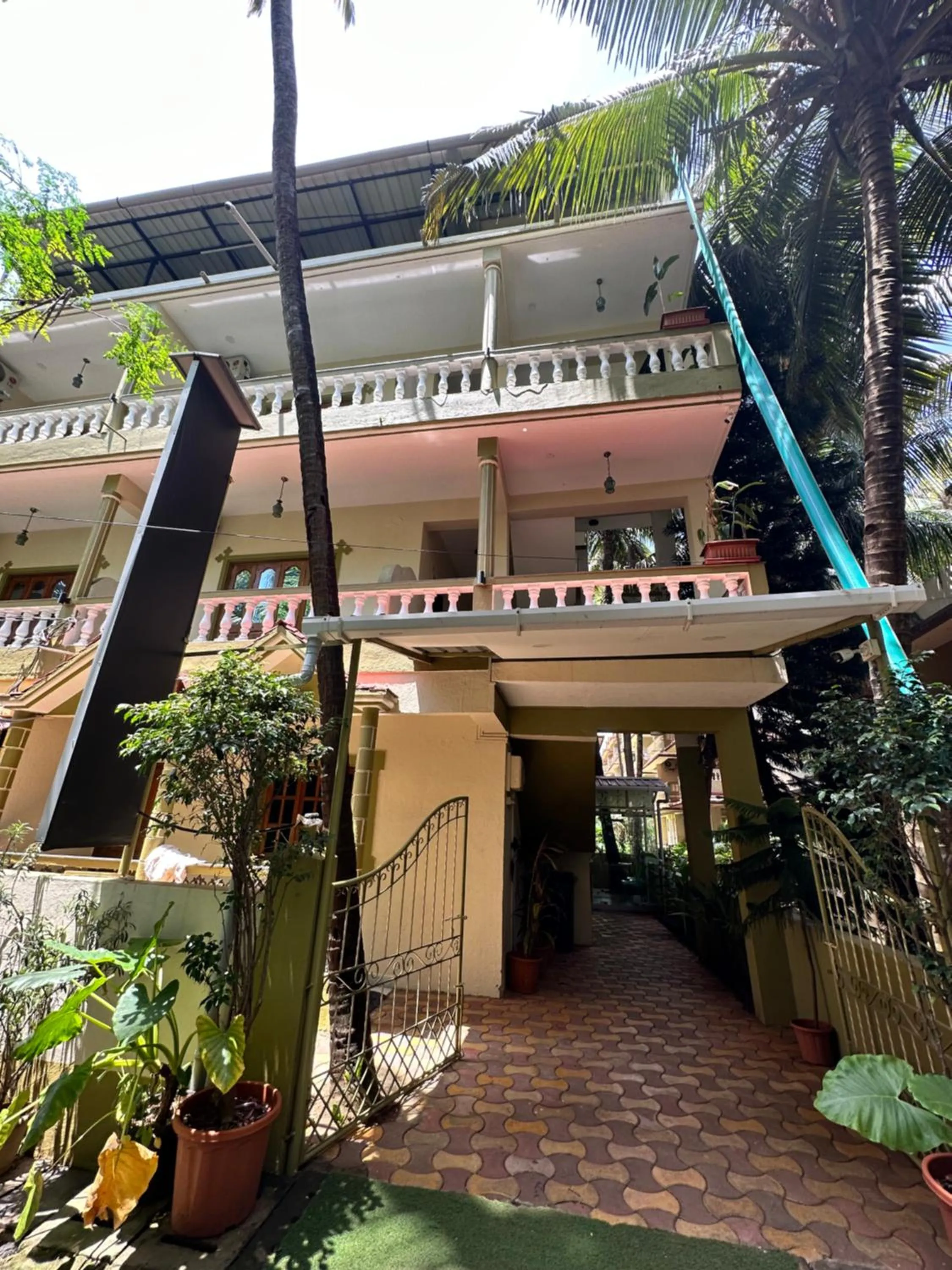 Property building in Hotel Leela Inn Candolim