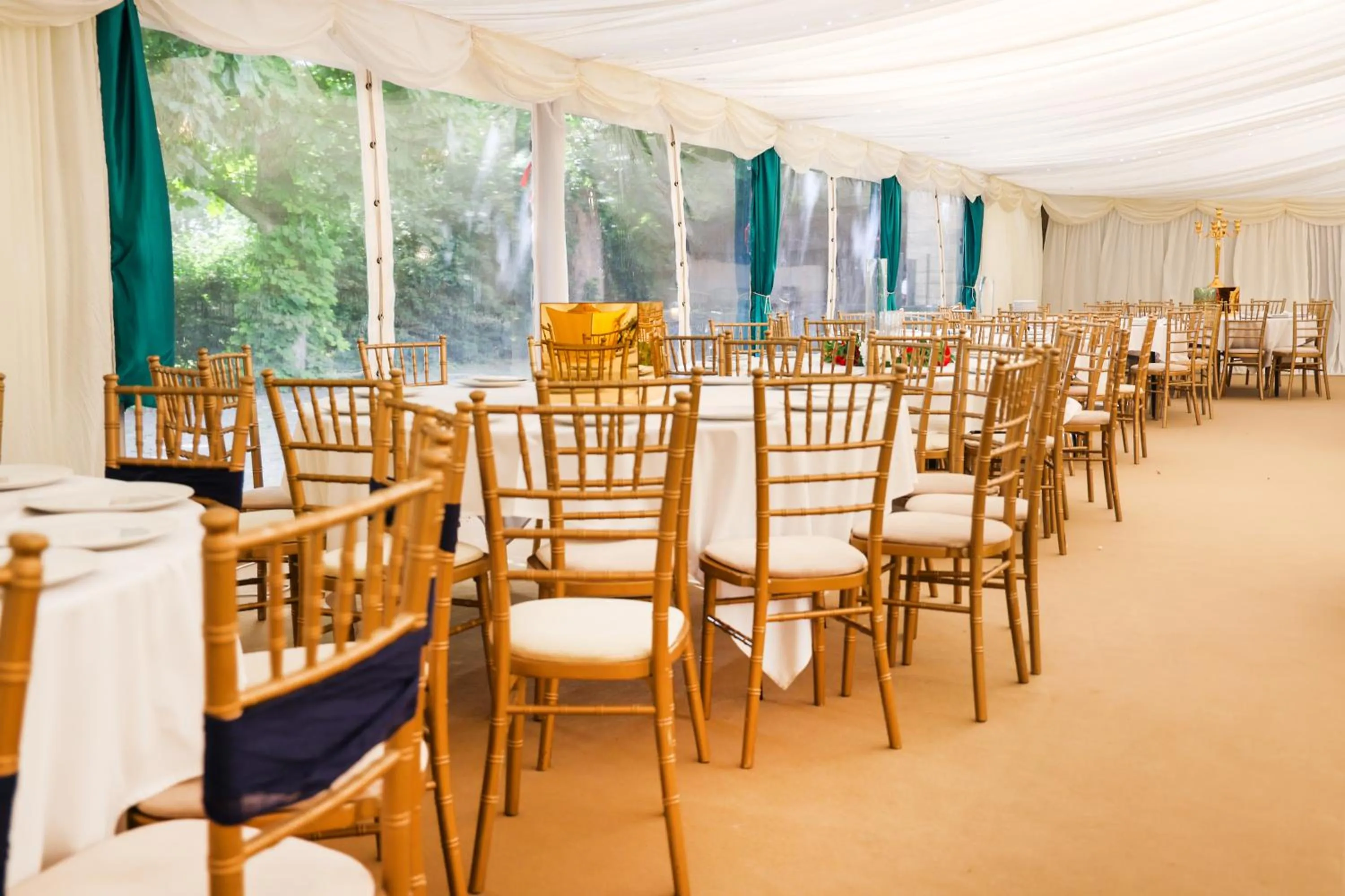 Banquet/Function facilities in OYO Tong Park Hotel