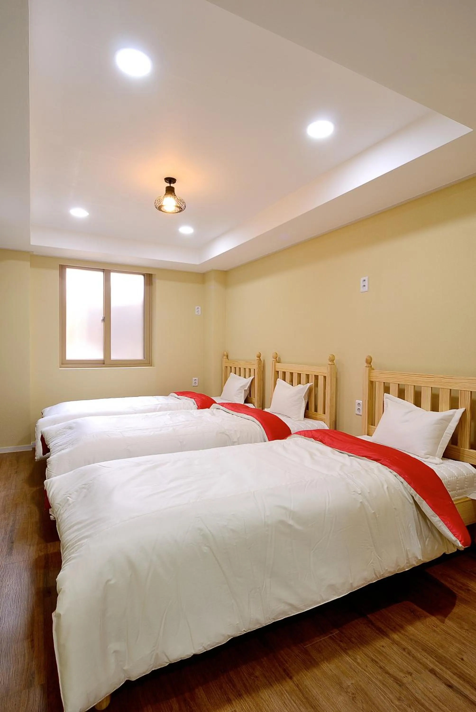 Bed in Red Guesthouse