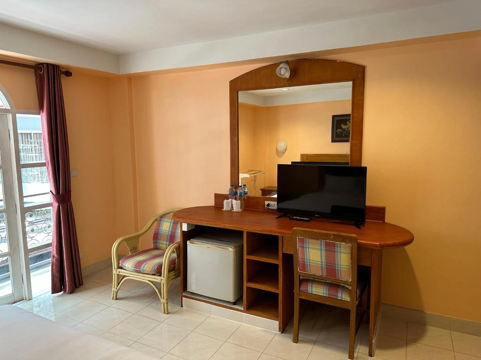 Photo of the whole room in Nid Huahin Hotel