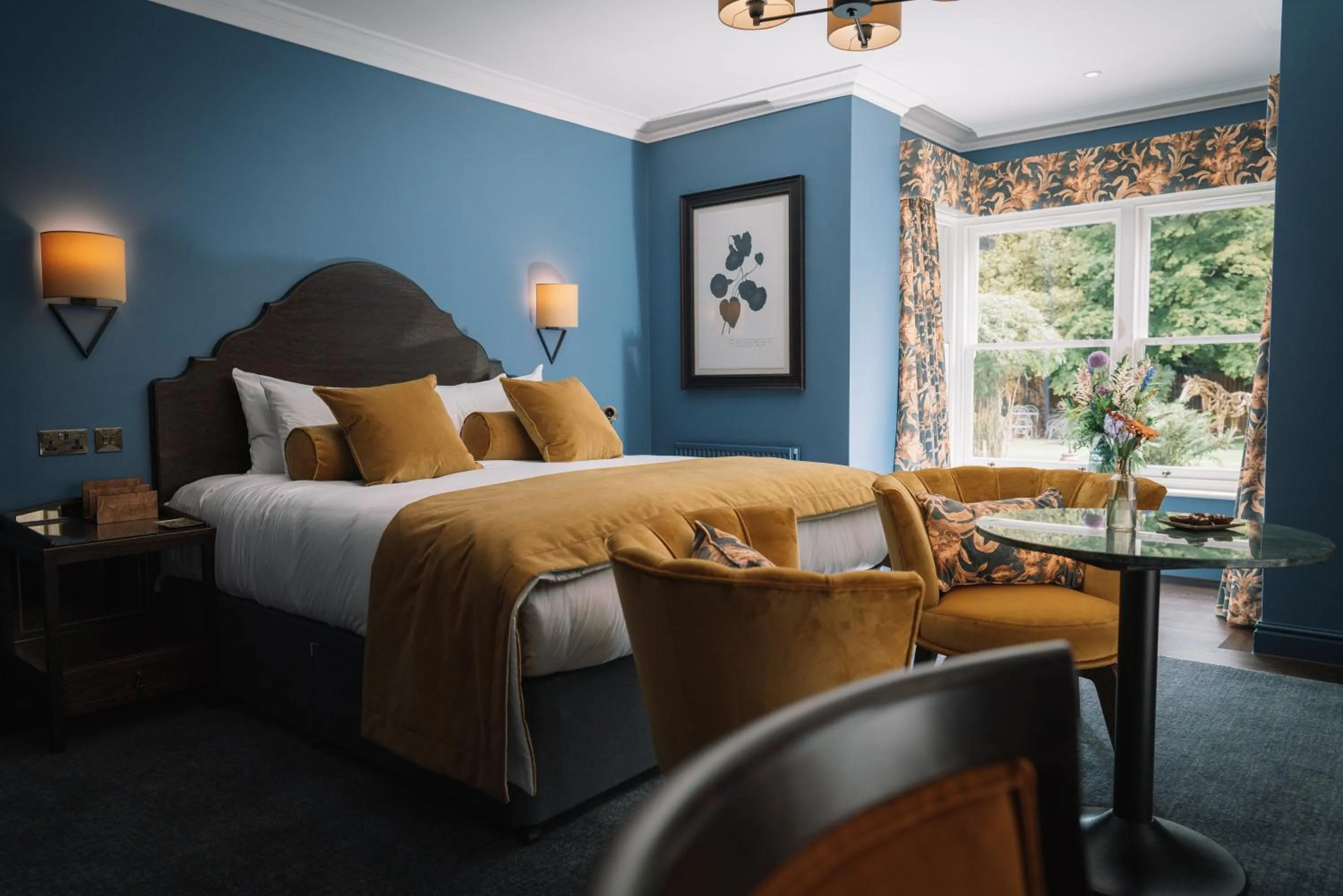 Bed in Bridge House Hotel & Silver Howe View Cottage