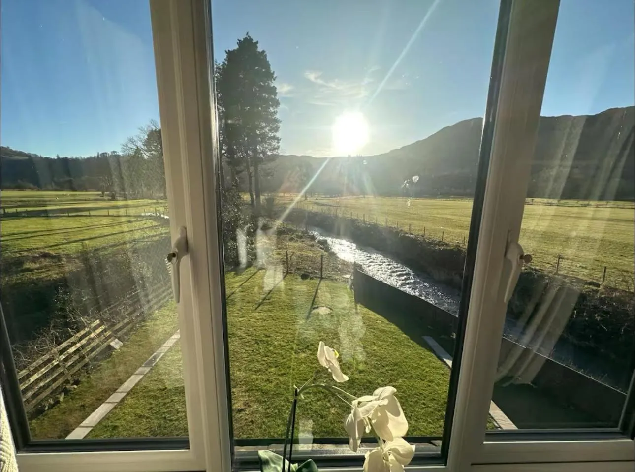 Bridge House Hotel & Silver Howe View Cottage