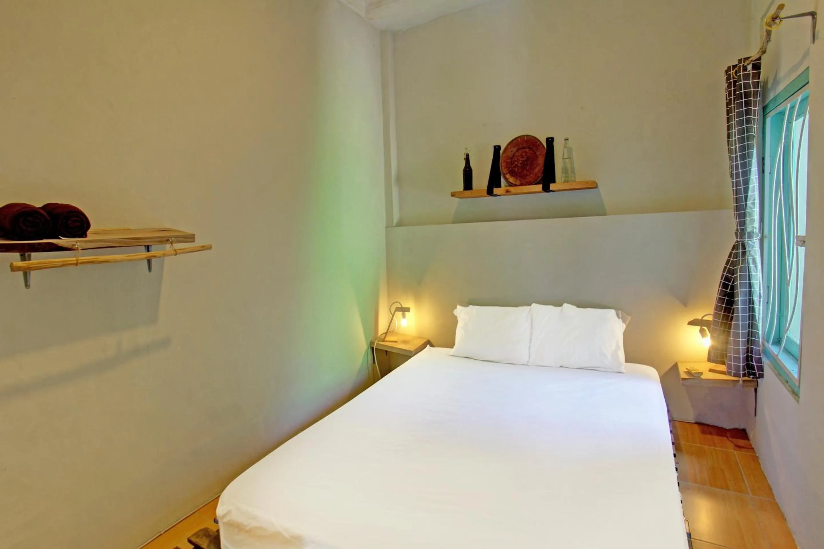 Bedroom, Bed in OYO 92825 Kamar Lombok