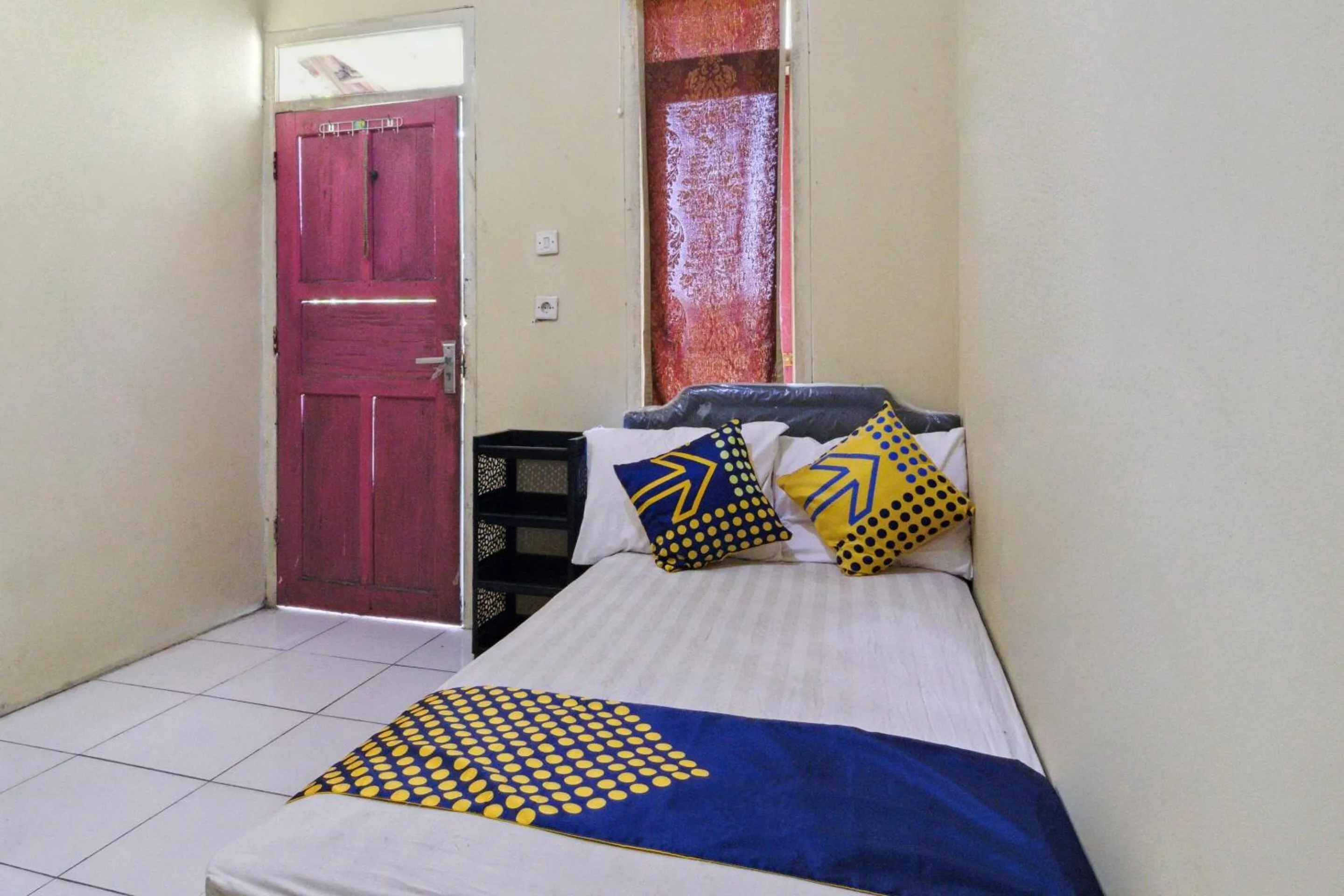 Bedroom, Bed in Hotel O Al Mahira Syariah