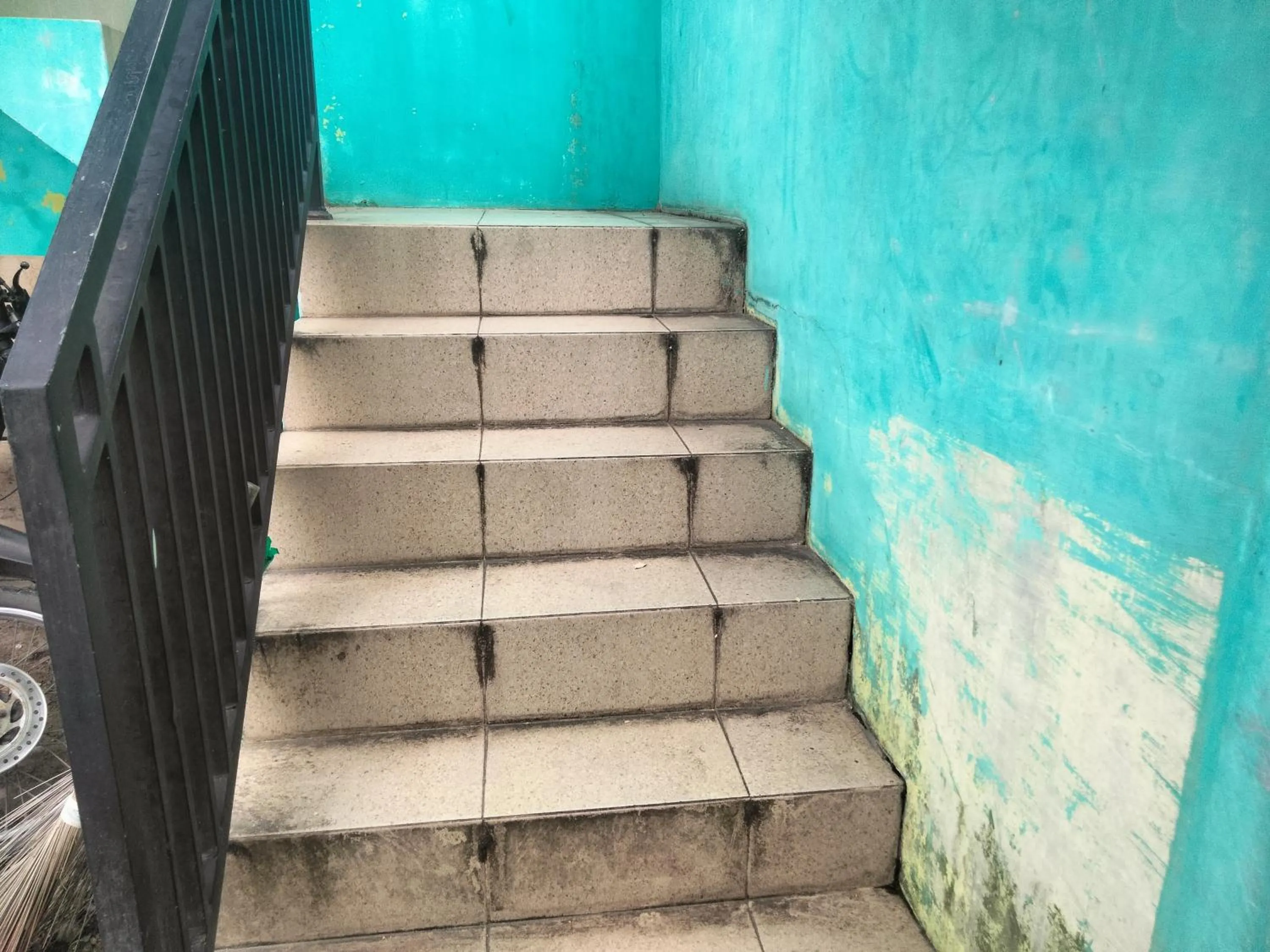 Lobby or reception in Hotel O Nany Asoka Syariah Near Anyong Cafe Studio