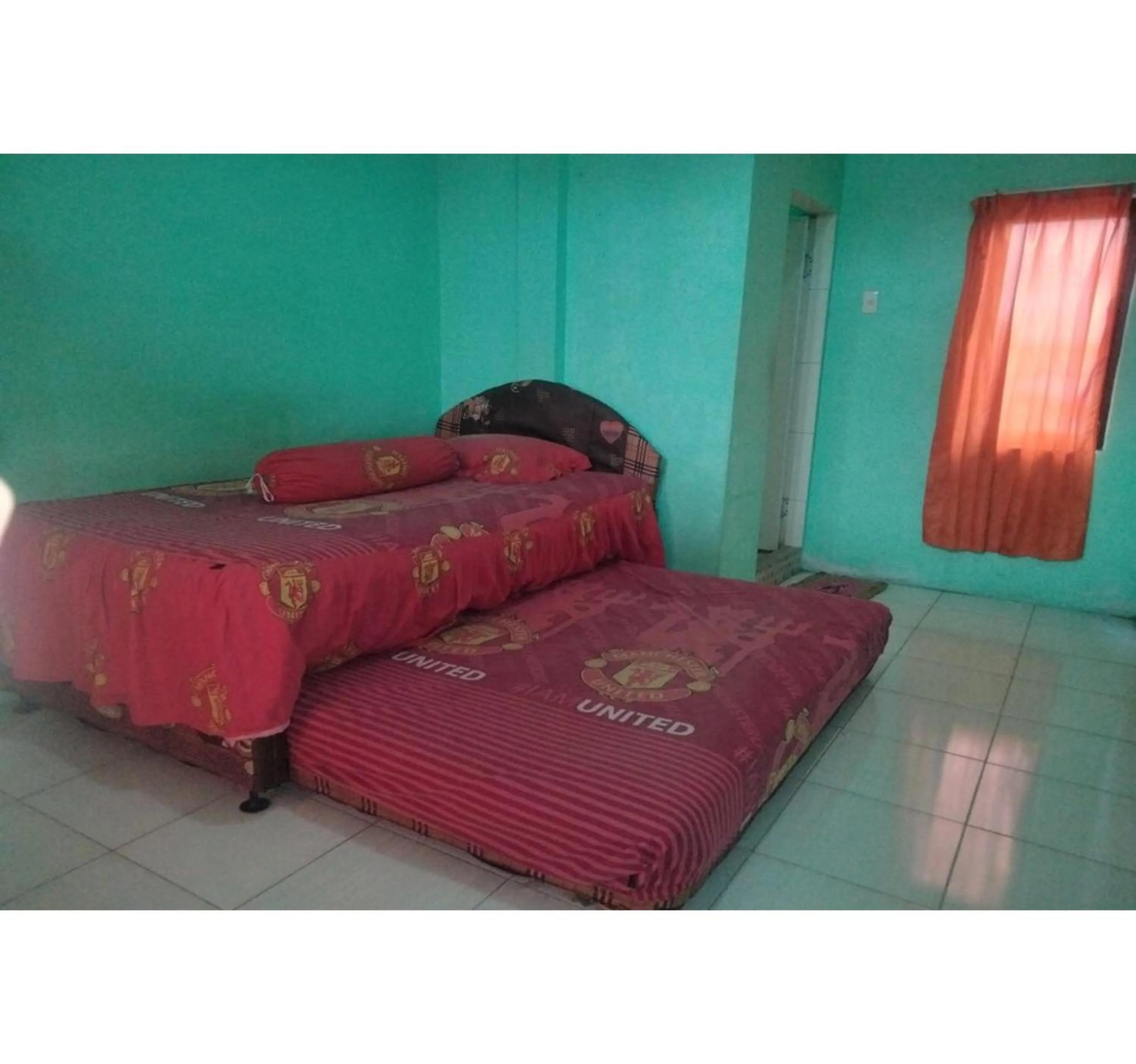 Bedroom, Bed in Hotel O Nany Asoka Syariah Near Anyong Cafe Studio