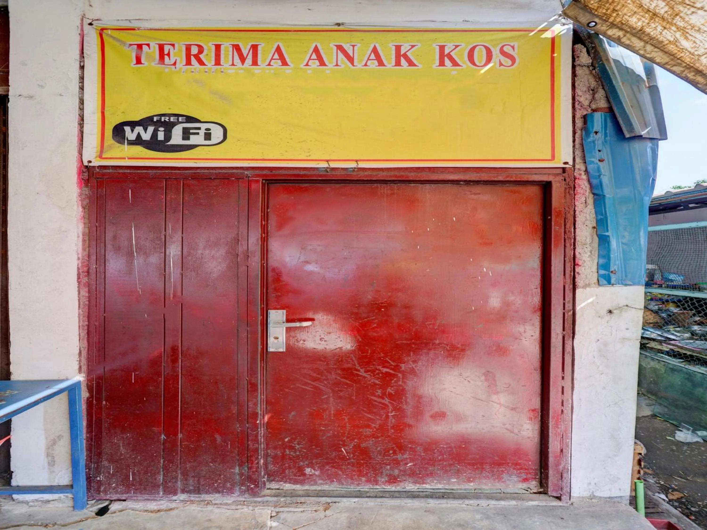 Facade/entrance in Hotel O Josua Passing Stay
