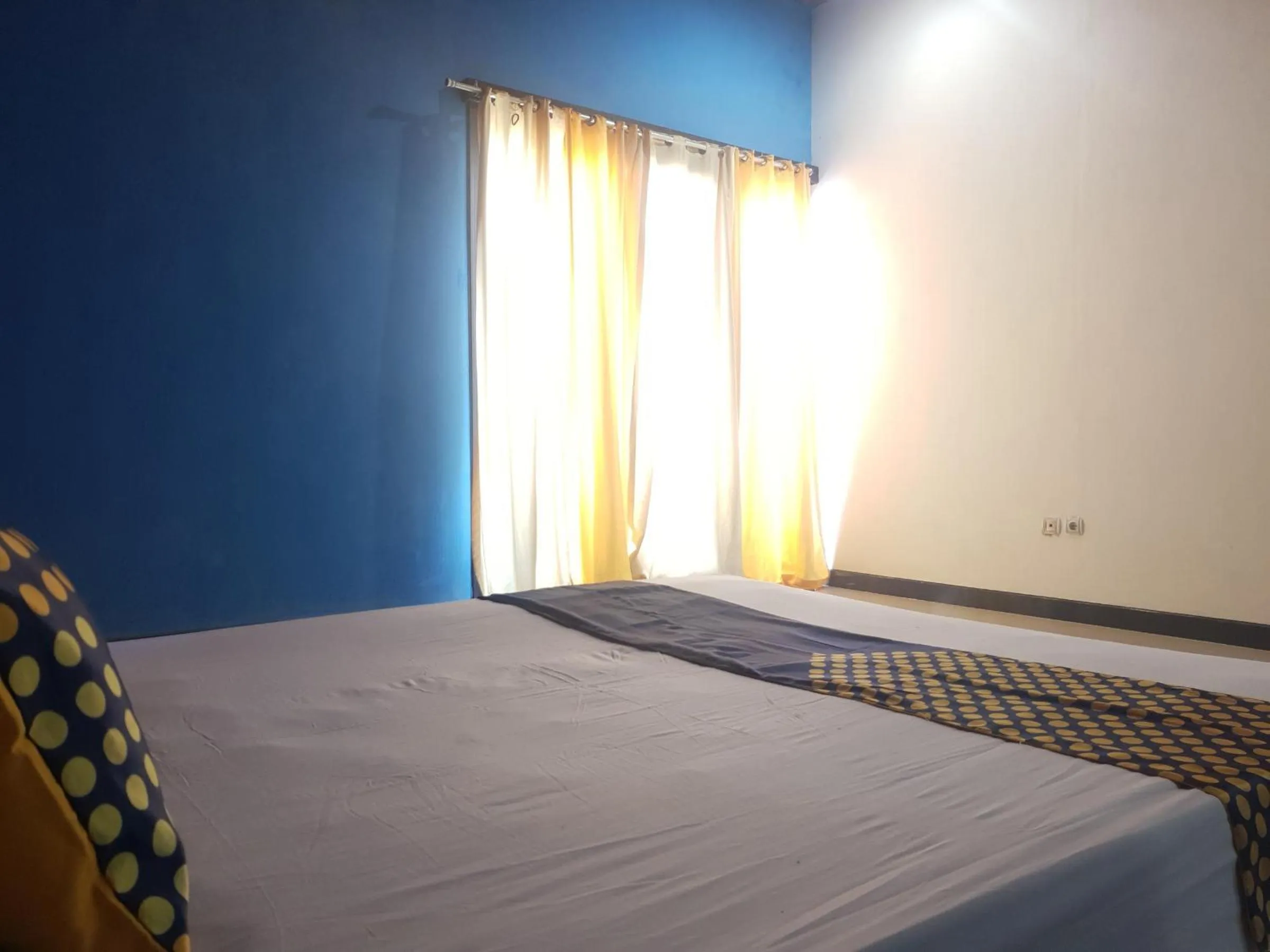 Bedroom, Bed in OYO Life 92842 Homestay Balearjosari