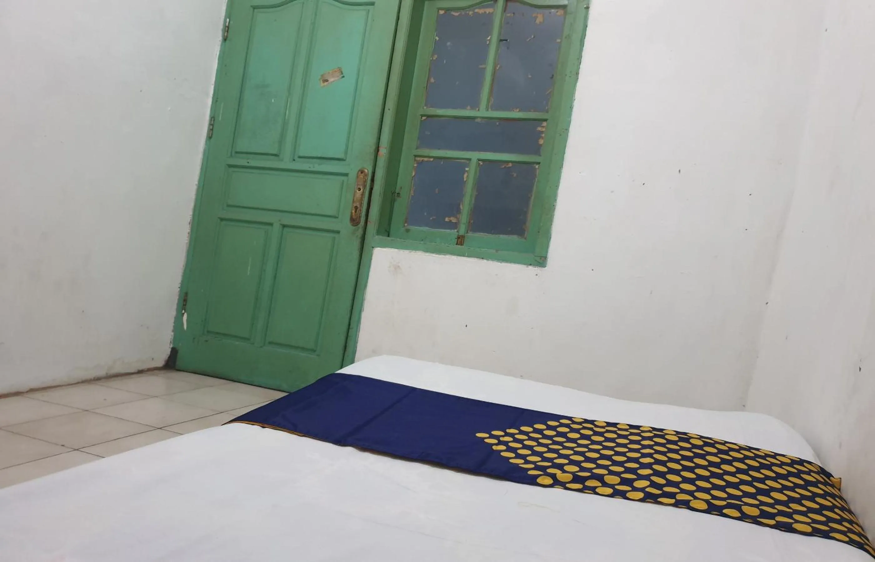 Bedroom, Bed in OYO Life 92842 Homestay Balearjosari