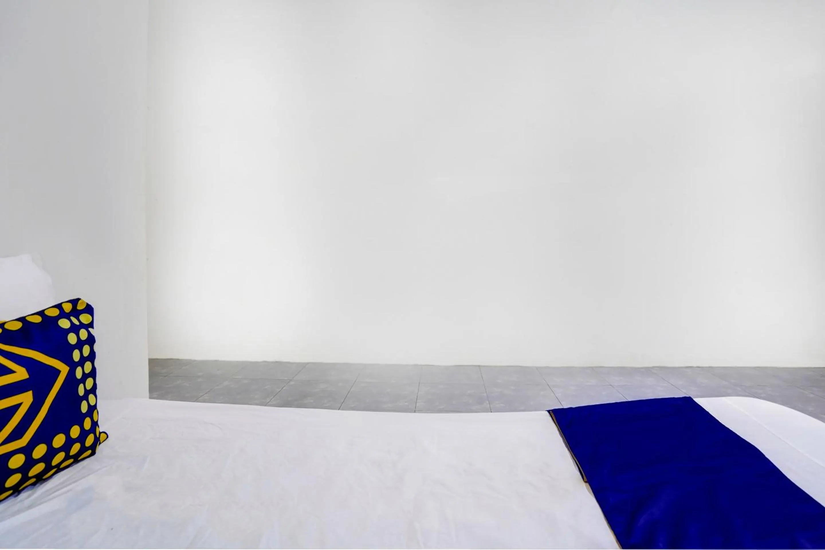 Bedroom, Bed in Hotel O Griya Sandi Syariah Rogojampi