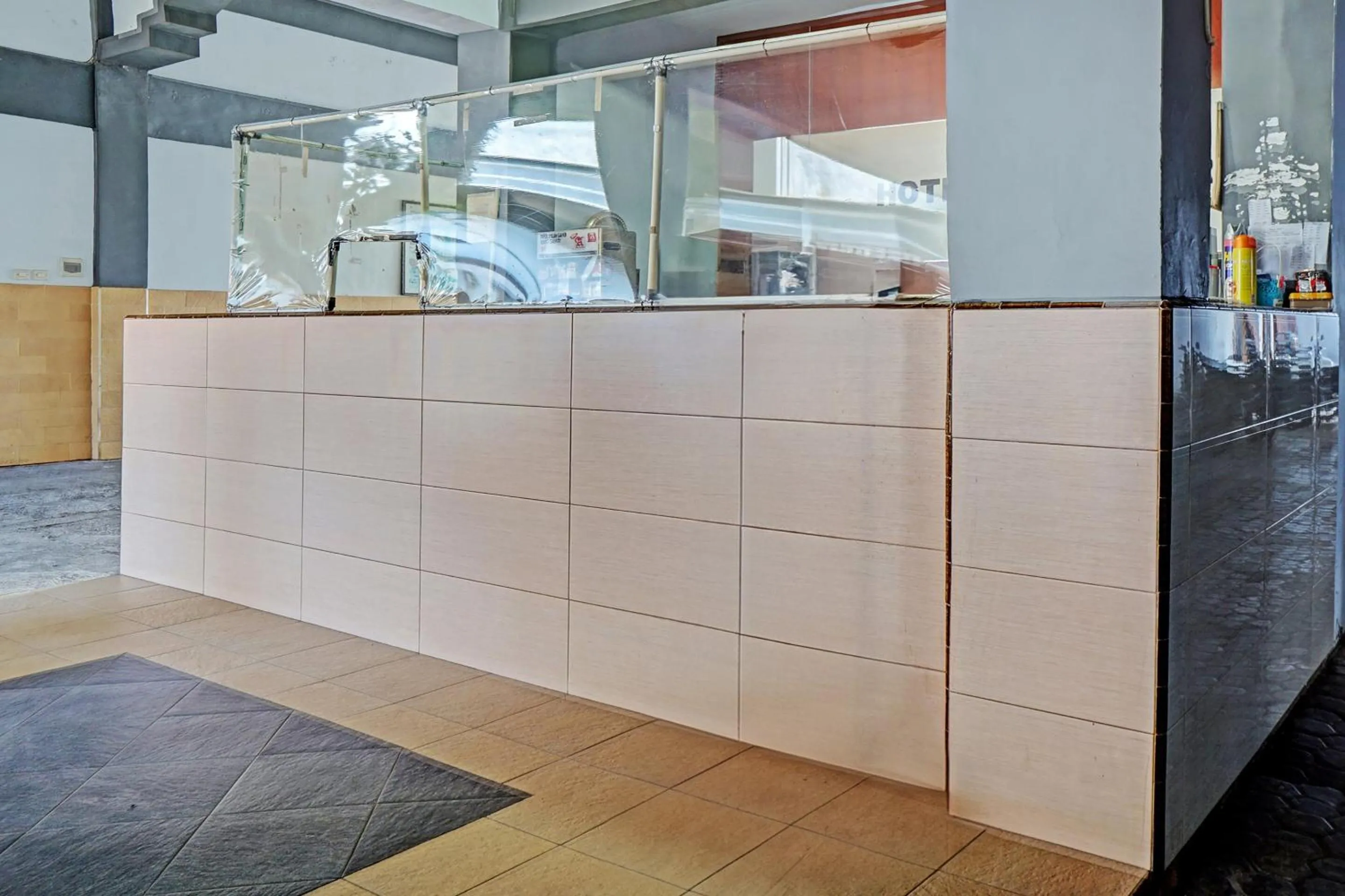 Lobby or reception in Collection O 92868 Nusantara Hotel