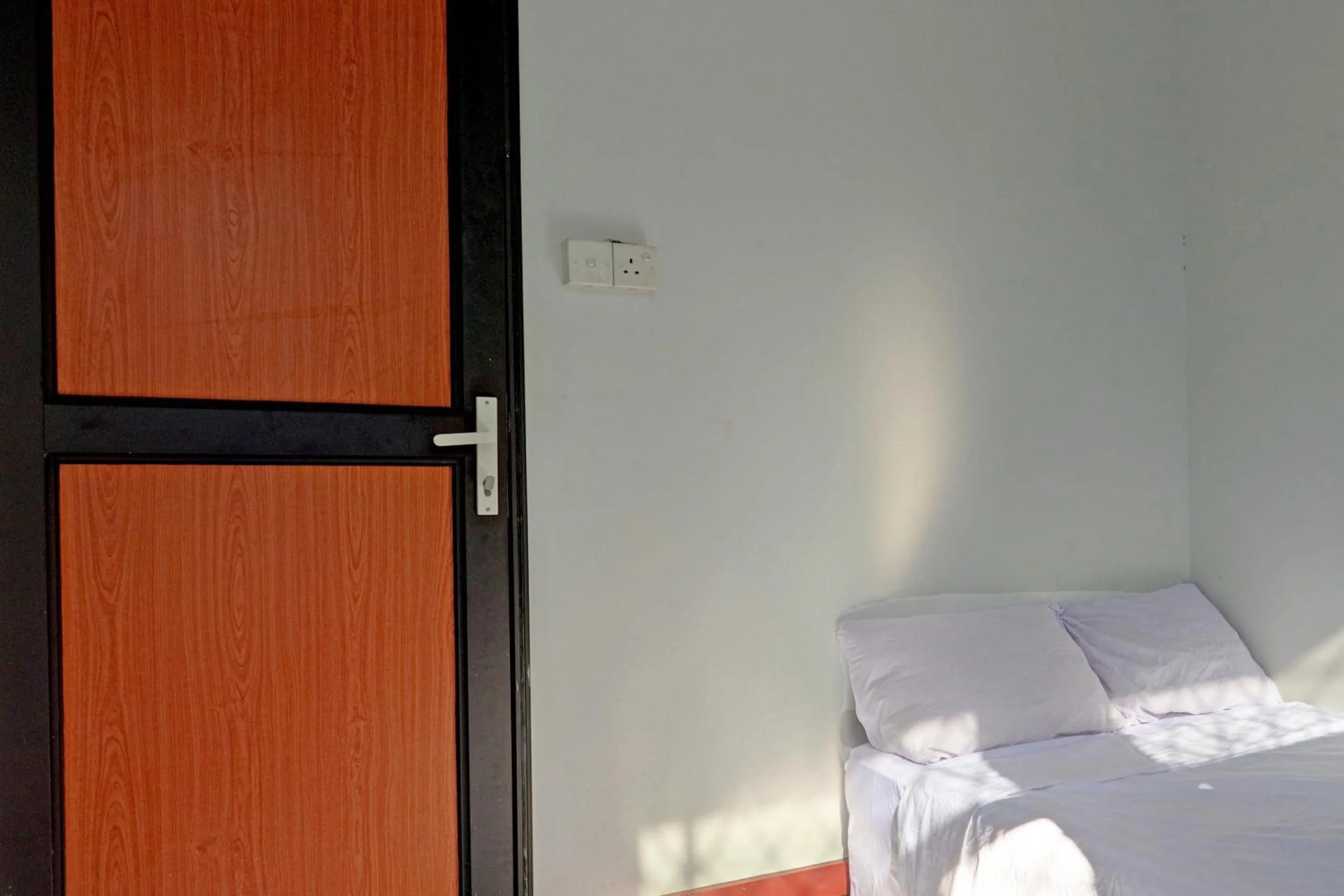 Bedroom, Bed in Hotel O Pelita StayNearAnugrah Sinar Lautan