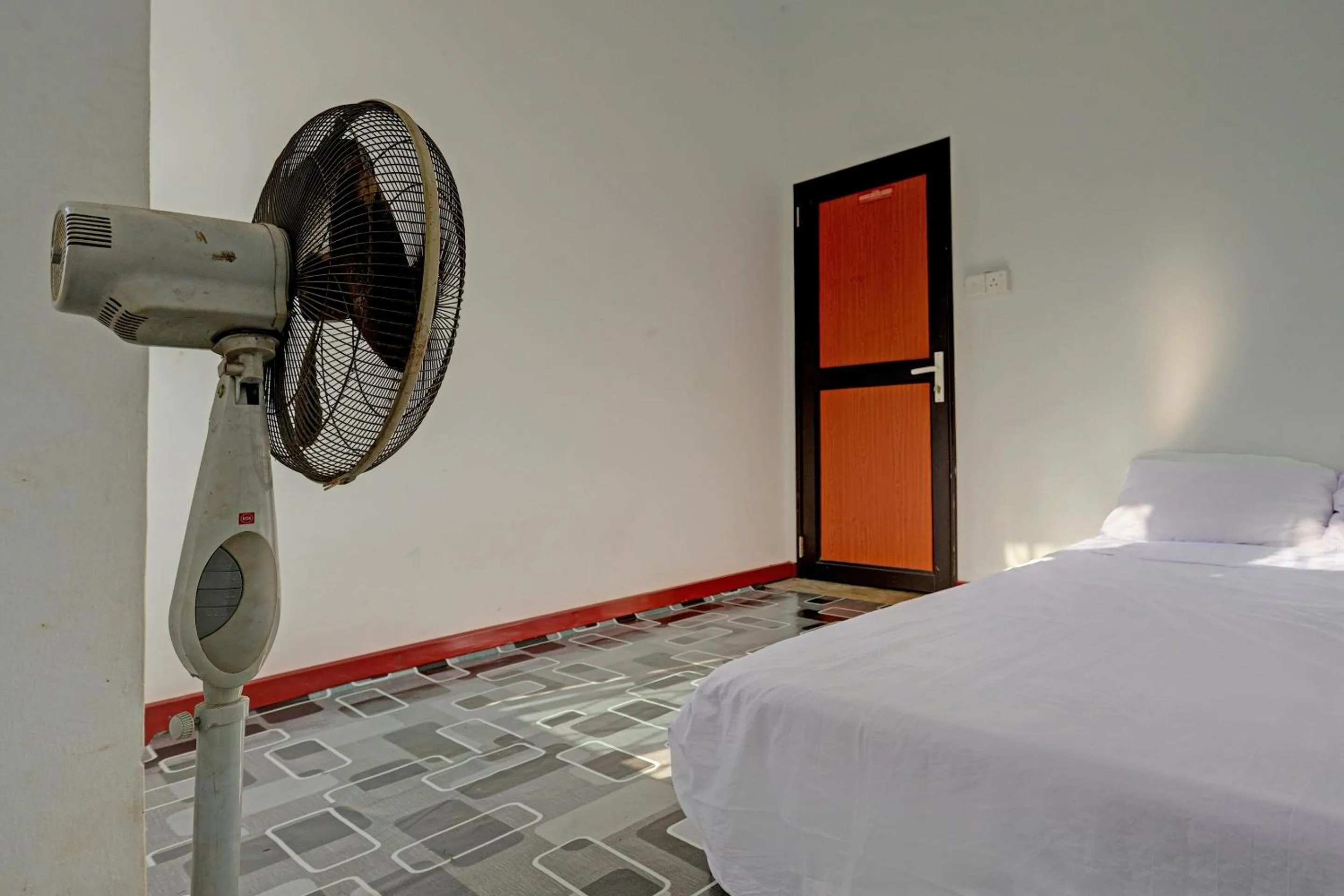 Bedroom, Bed in Hotel O Pelita StayNearAnugrah Sinar Lautan