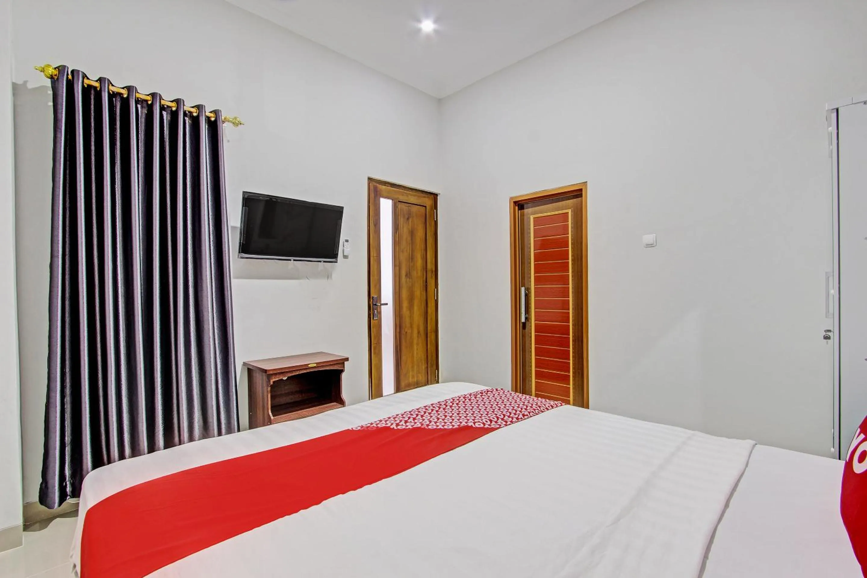 Bedroom in Hotel O Imperial Inn