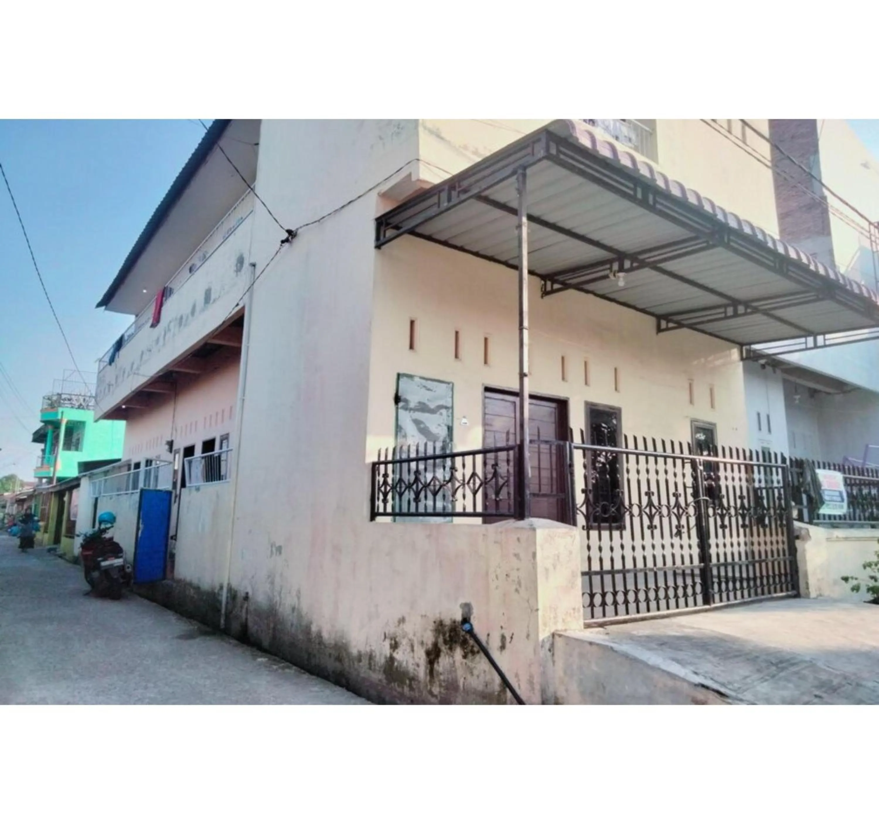 Property building in Hotel O Nany Ayahanda Syariah