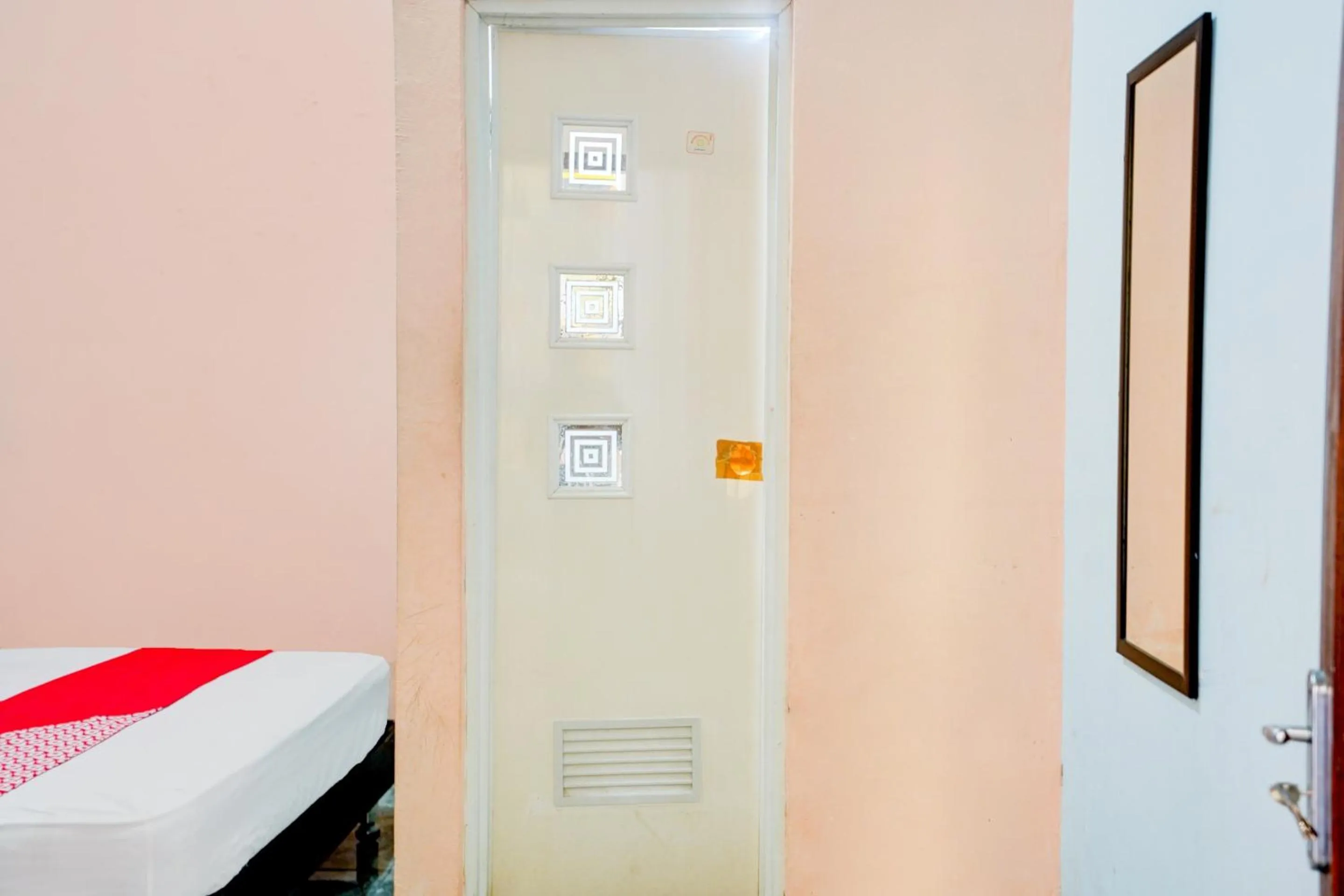 Bedroom in Hotel O Senja Syariah