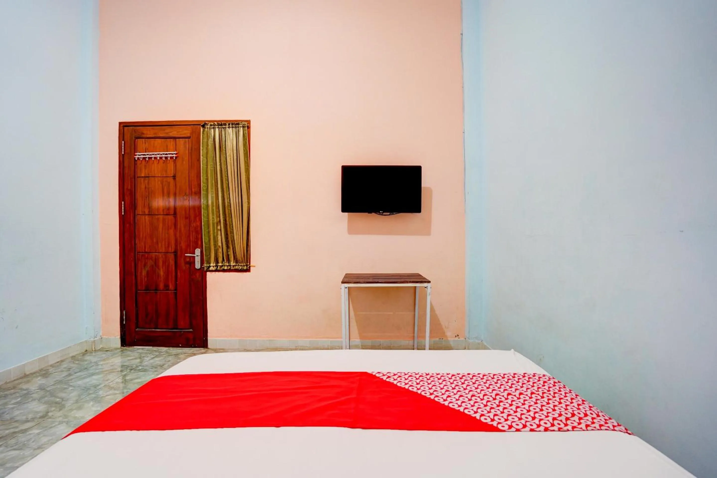 Bedroom, Bed in Hotel O Senja Syariah