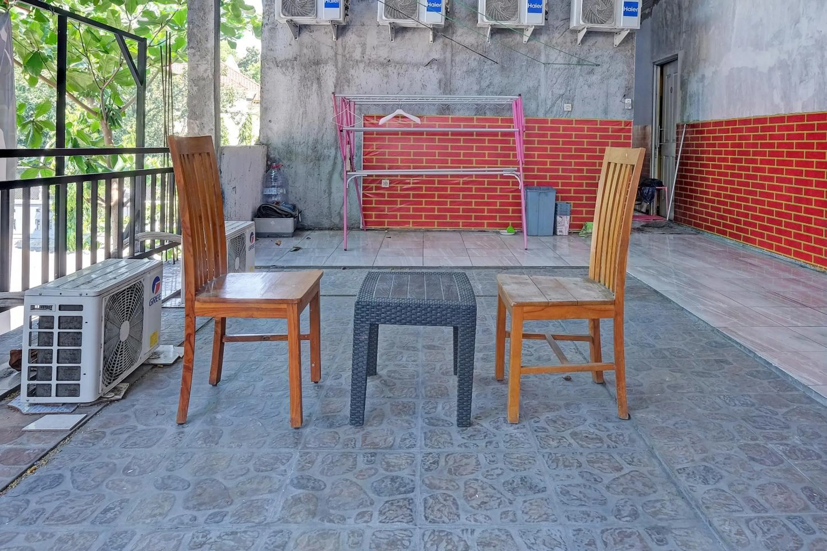 Lobby or reception in OYO Life 92877 Hotel Rainbow 7296