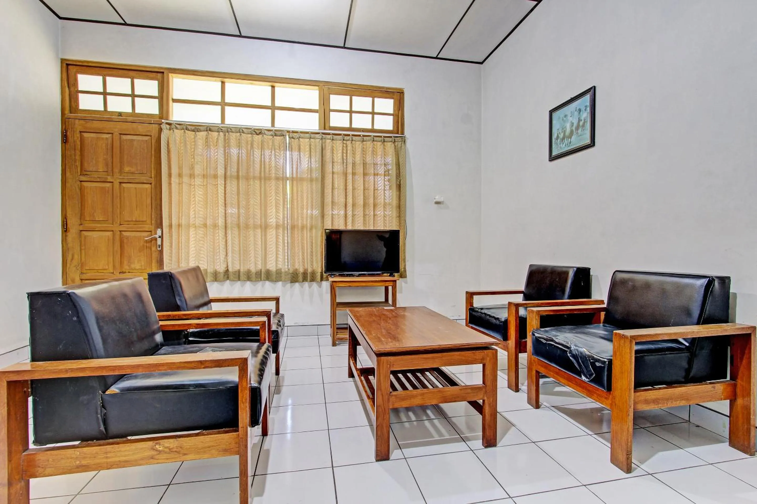 Lobby or reception in Hotel O Satriafi 2 Hotel