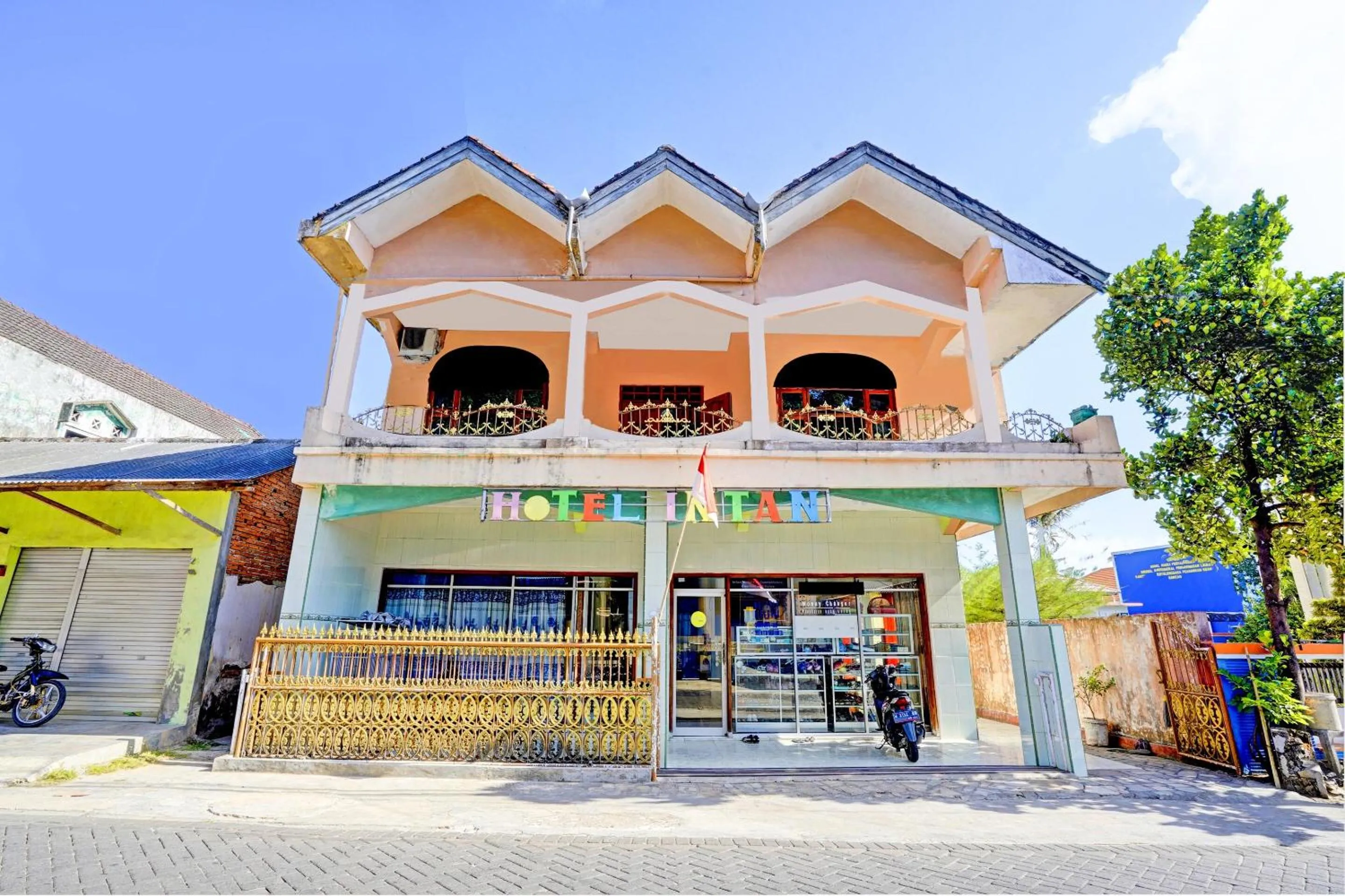 Facade/entrance in Collection O 92897 Hotel Intan Near Kantor Syahbandar Bawean