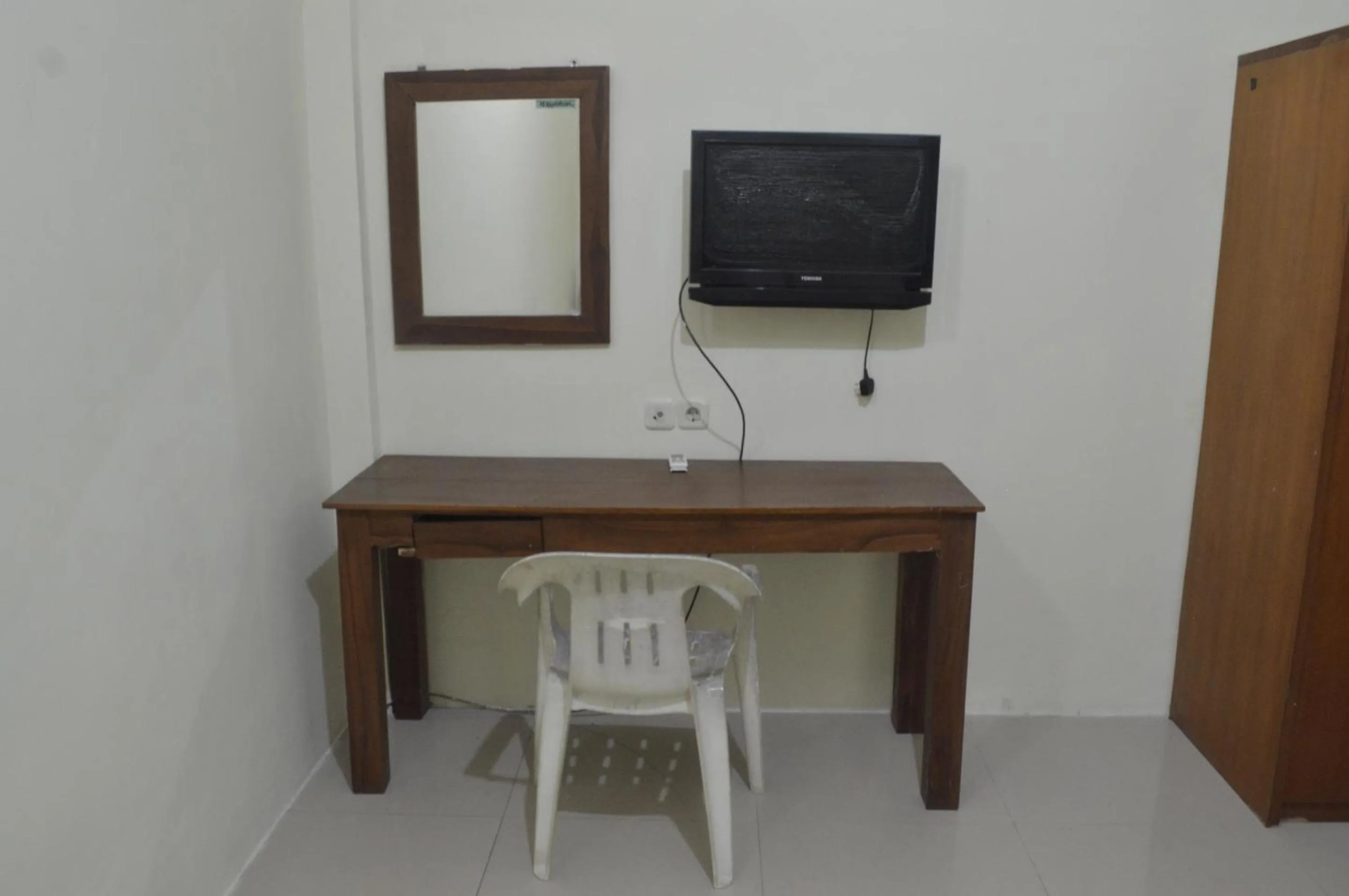 Bedroom in OYO 92880 Wisma Nusantara