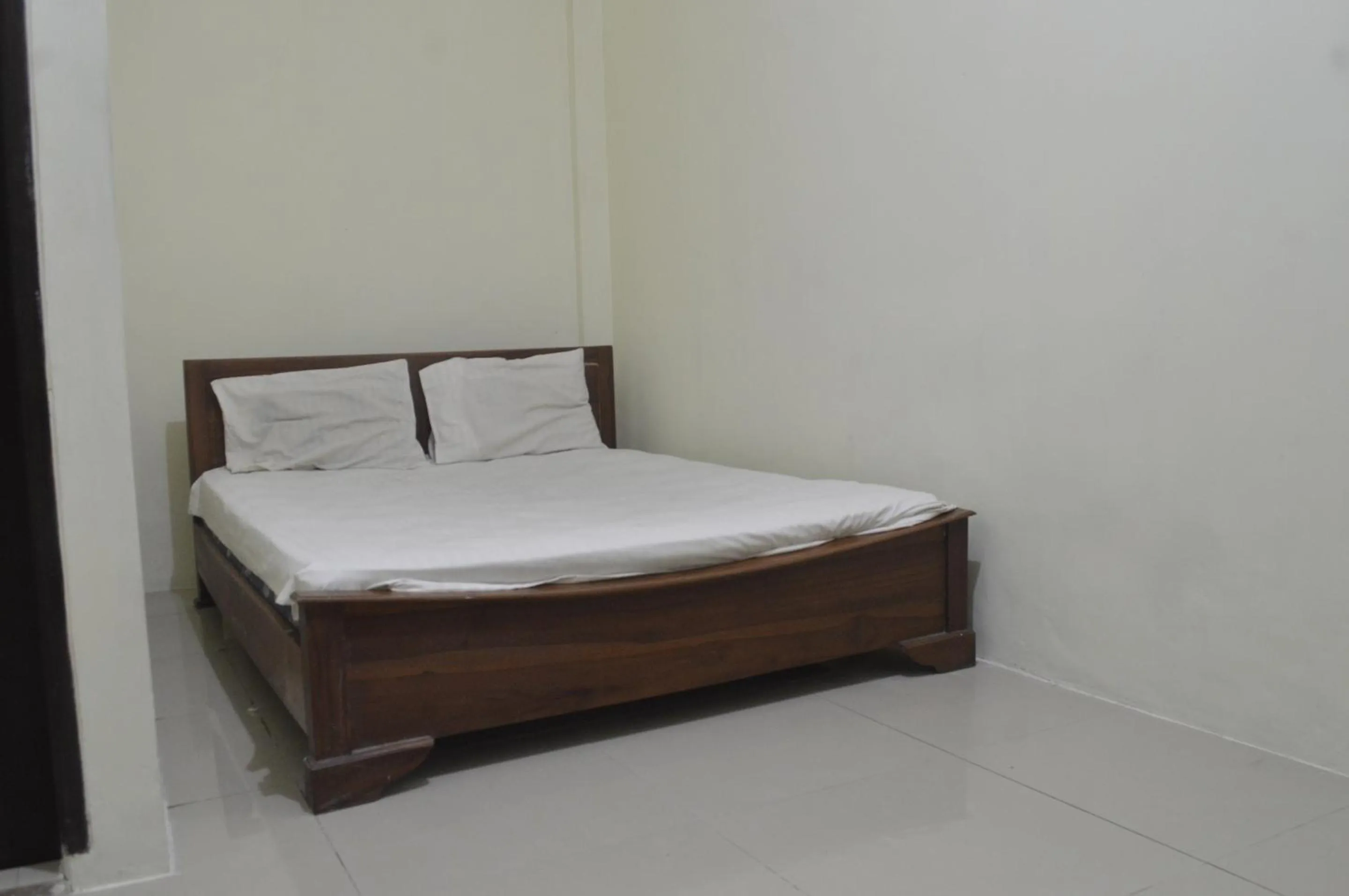 Bedroom, Bed in OYO 92880 Wisma Nusantara