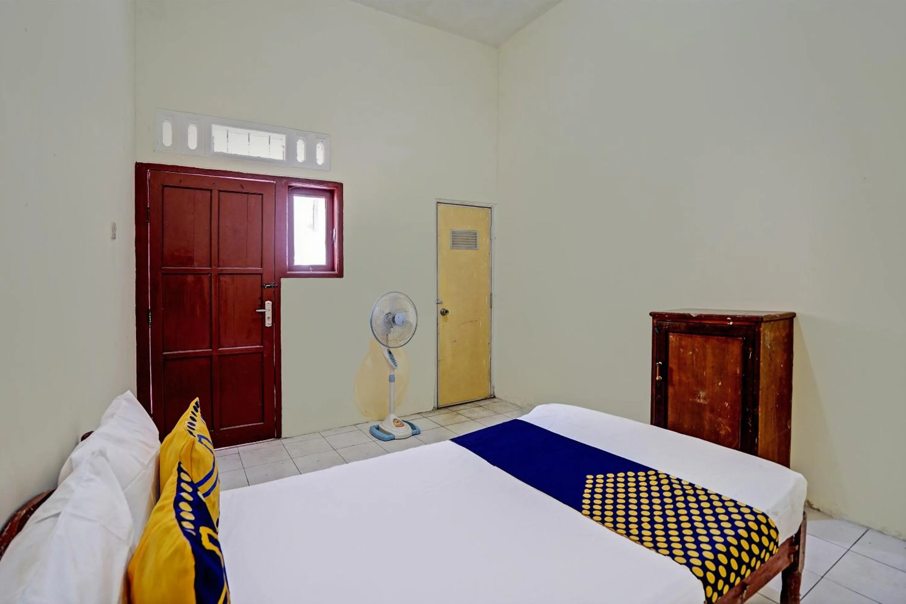Bedroom, Bed in Hotel O Sunyoto Homestay Syariah