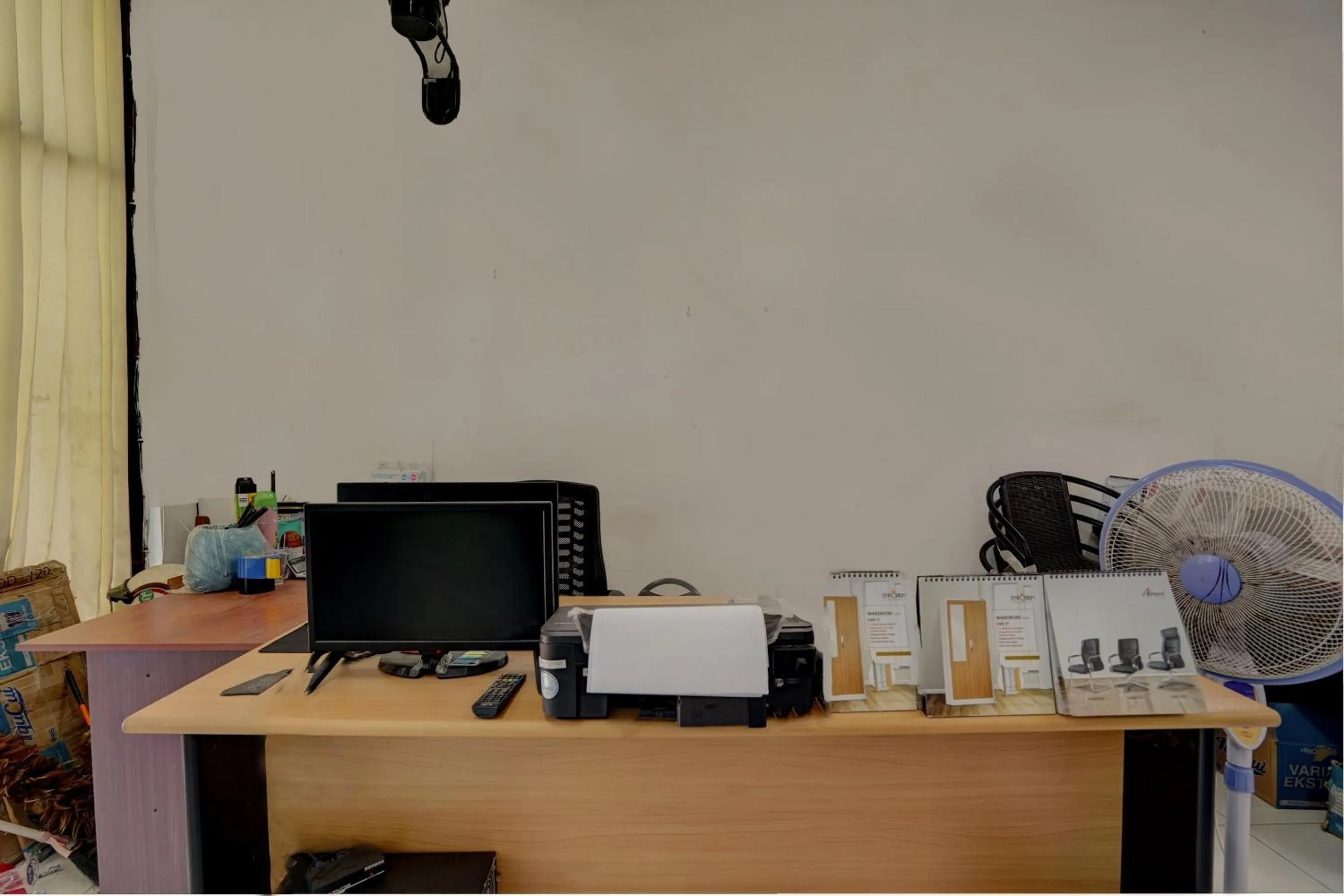 Lobby or reception in Hotel O Sahabat Syariah Near Plasa Telkom Bawean