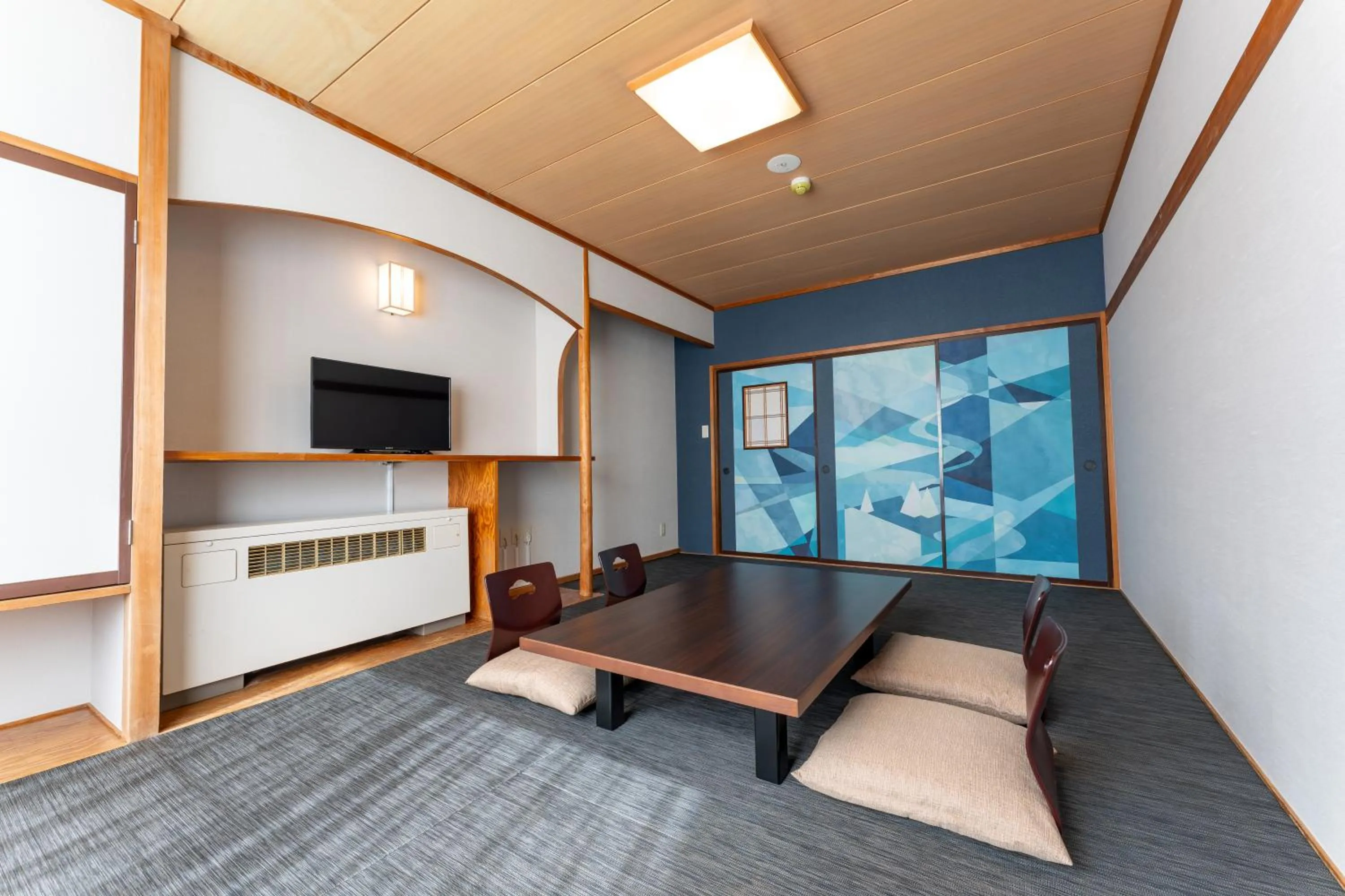 Photo of the whole room in KAMENOI HOTEL Kusatsu Yubatake