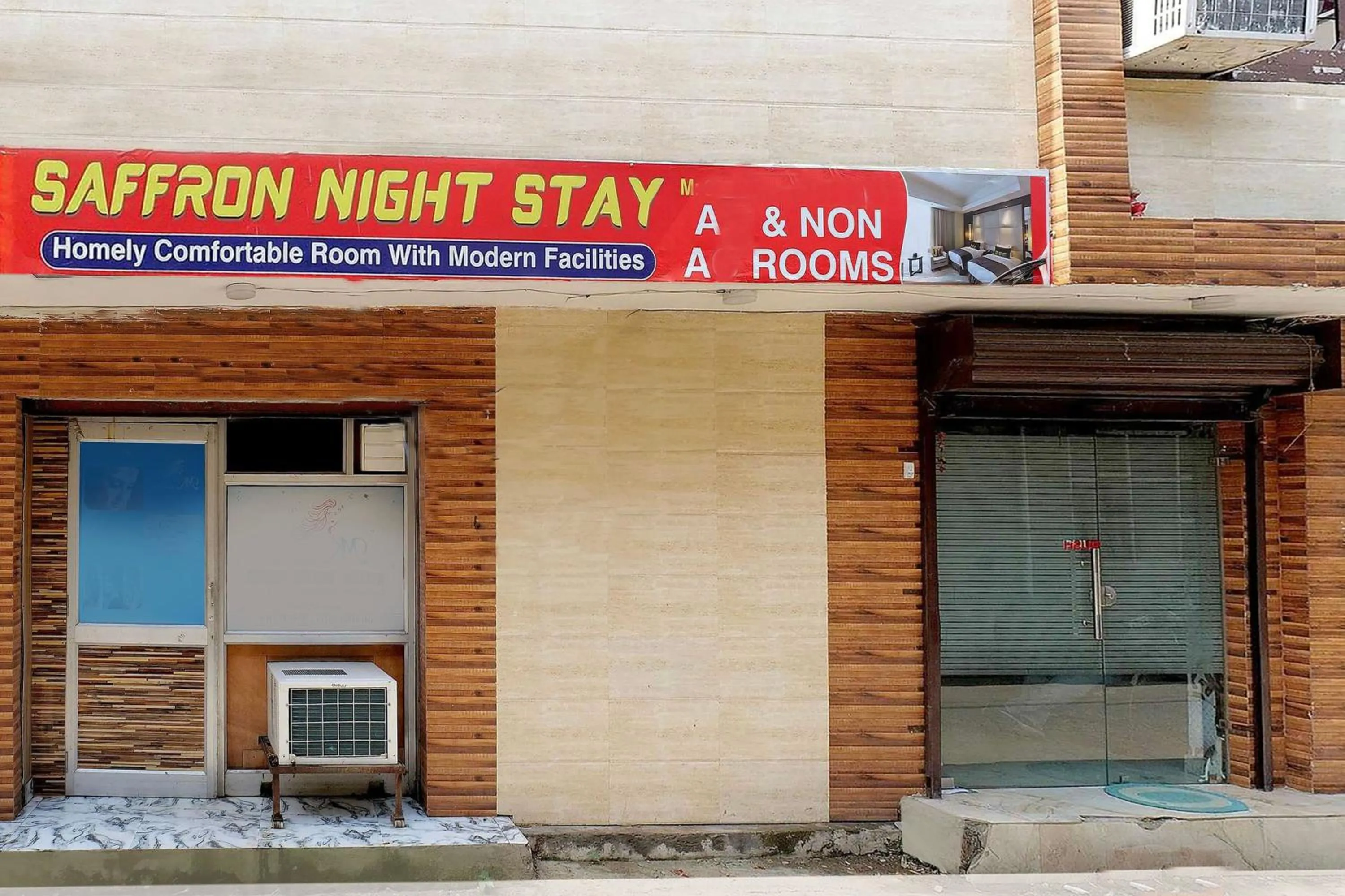 Facade/entrance in Hotel O Saffron Night Stay
