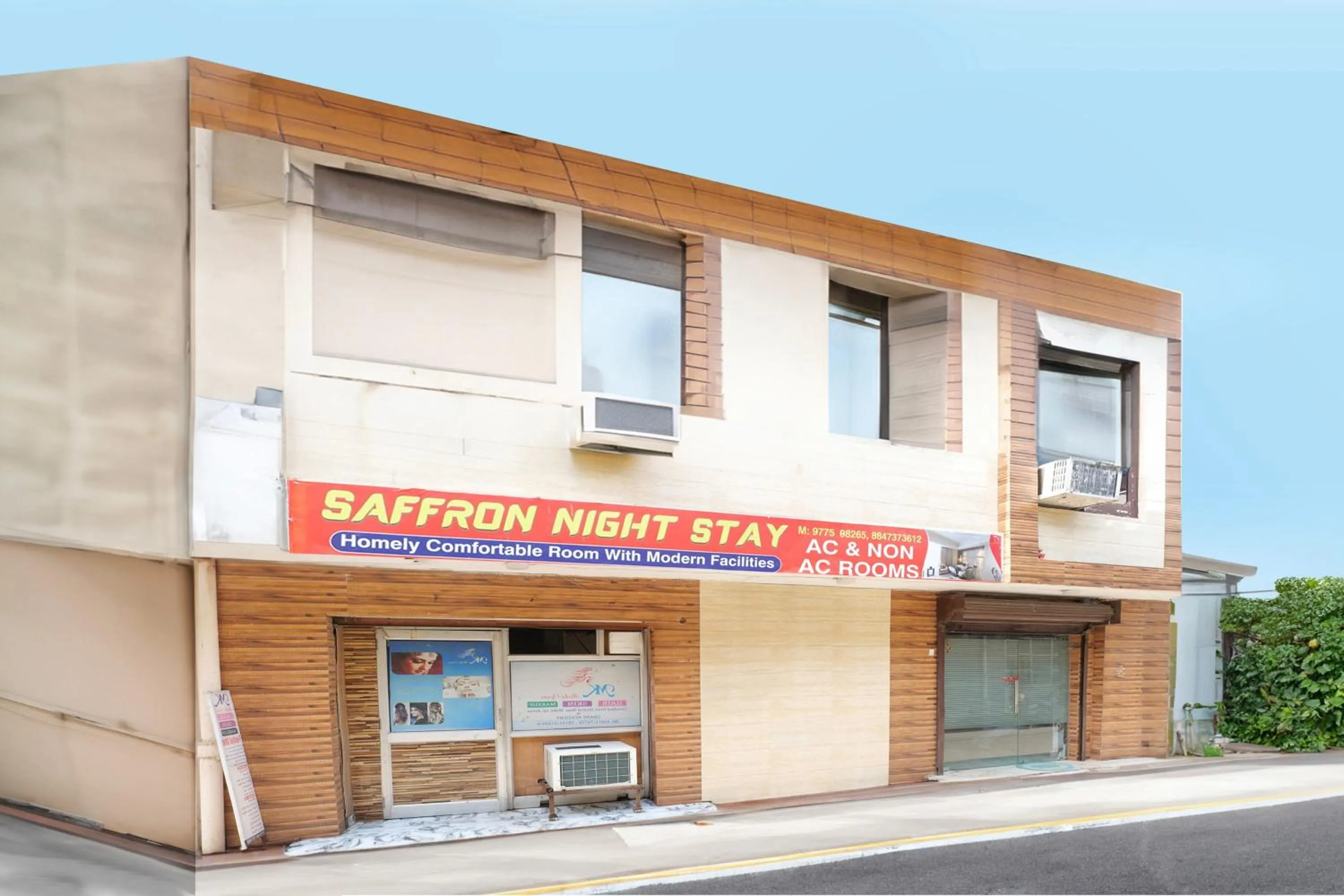 Facade/entrance in Hotel O Saffron Night Stay